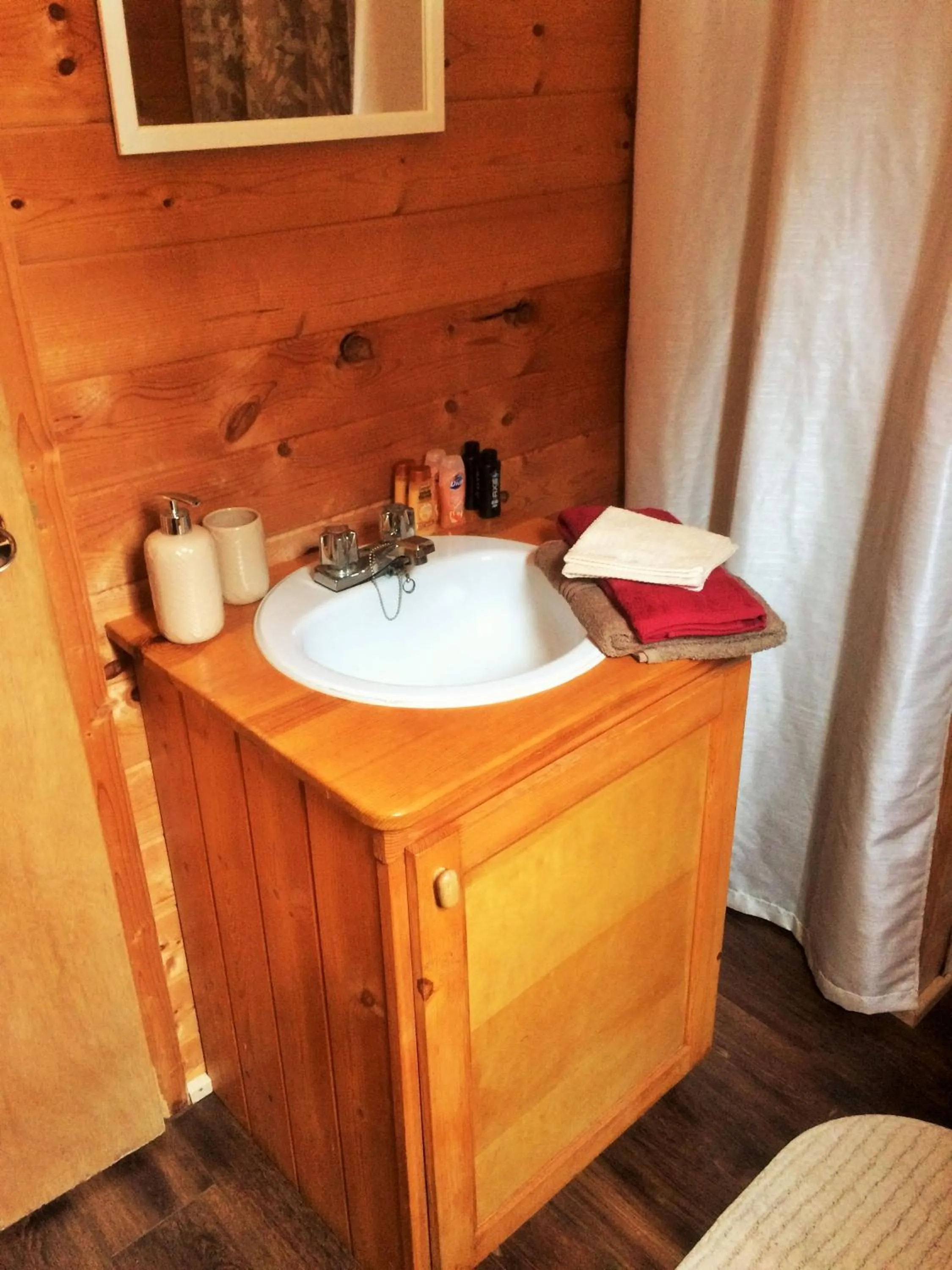 Bathroom in Rocky Ridge Resort-BC