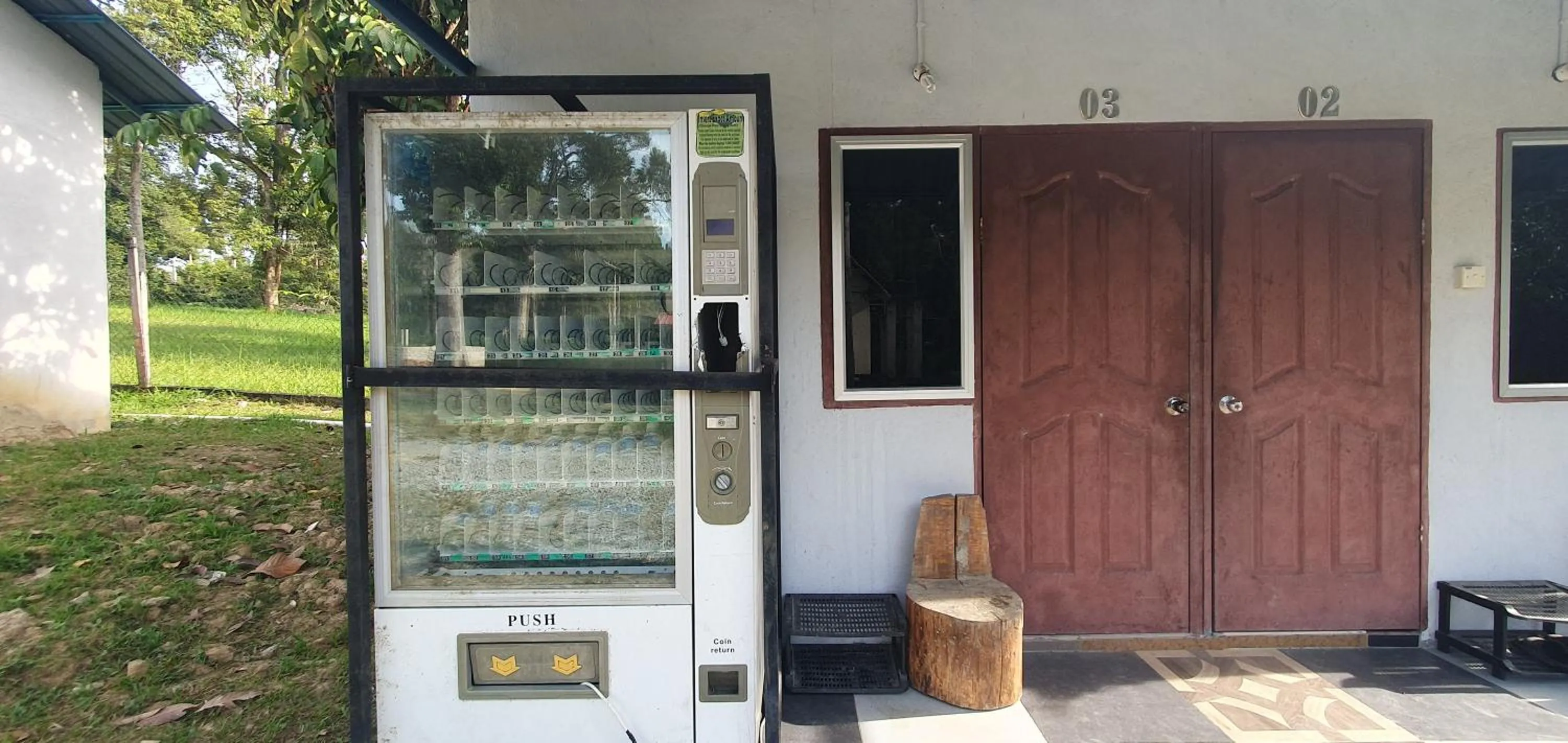 Property building in Chalet Kampong Semawar