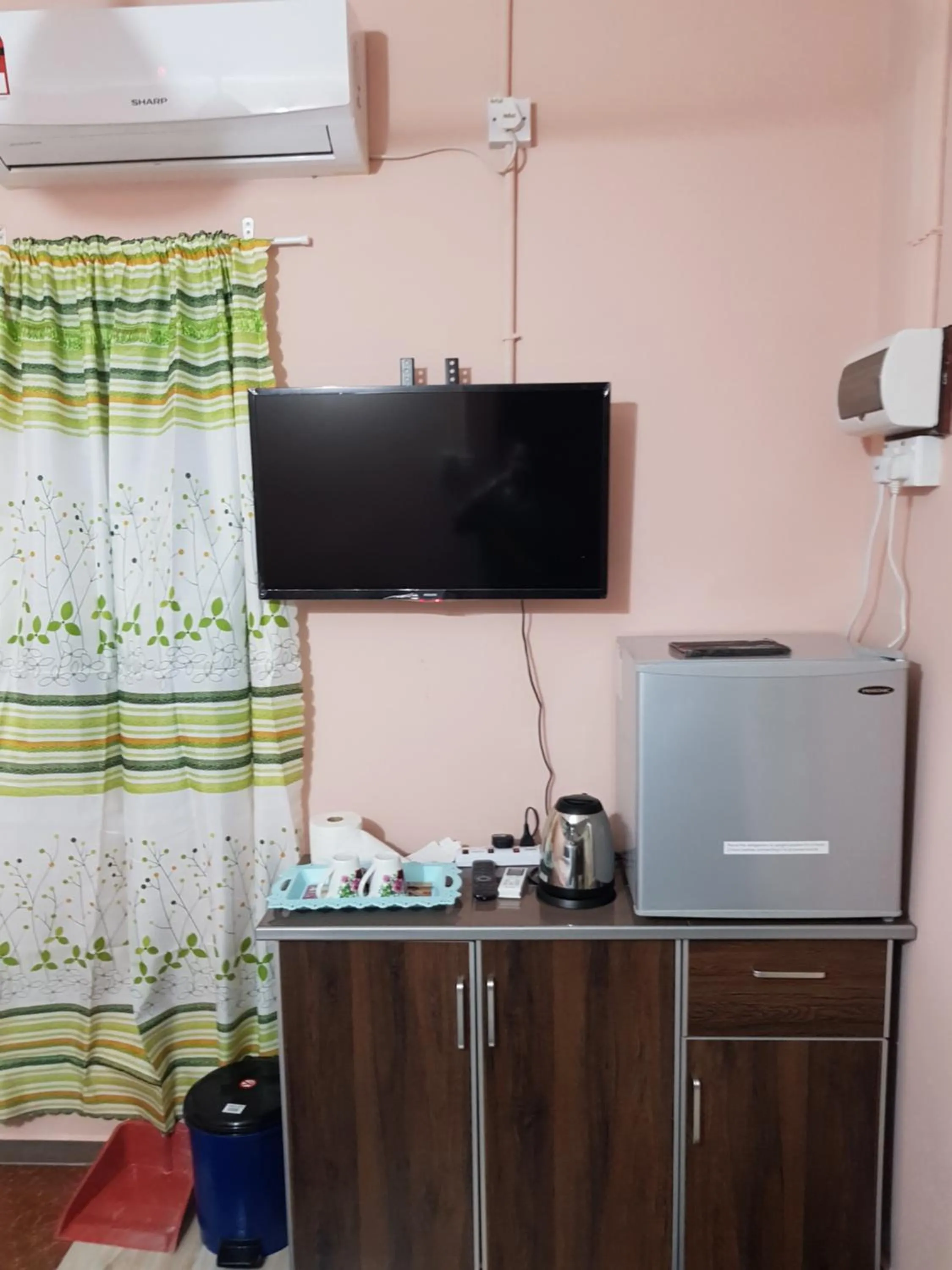 TV and multimedia in Chalet Kampong Semawar