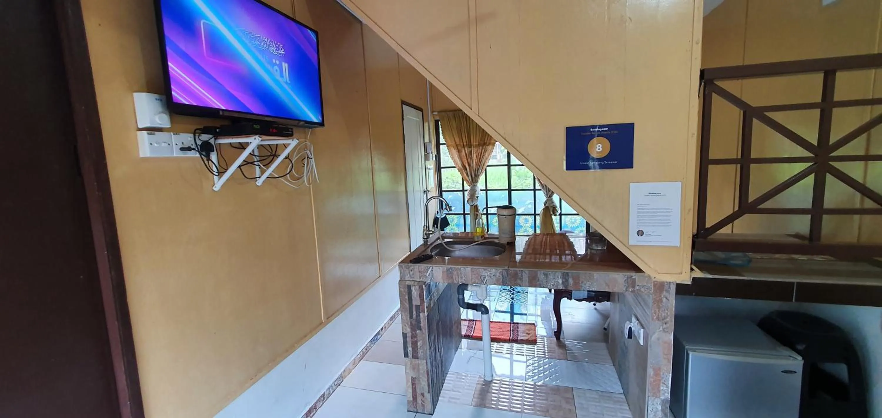 TV and multimedia in Chalet Kampong Semawar