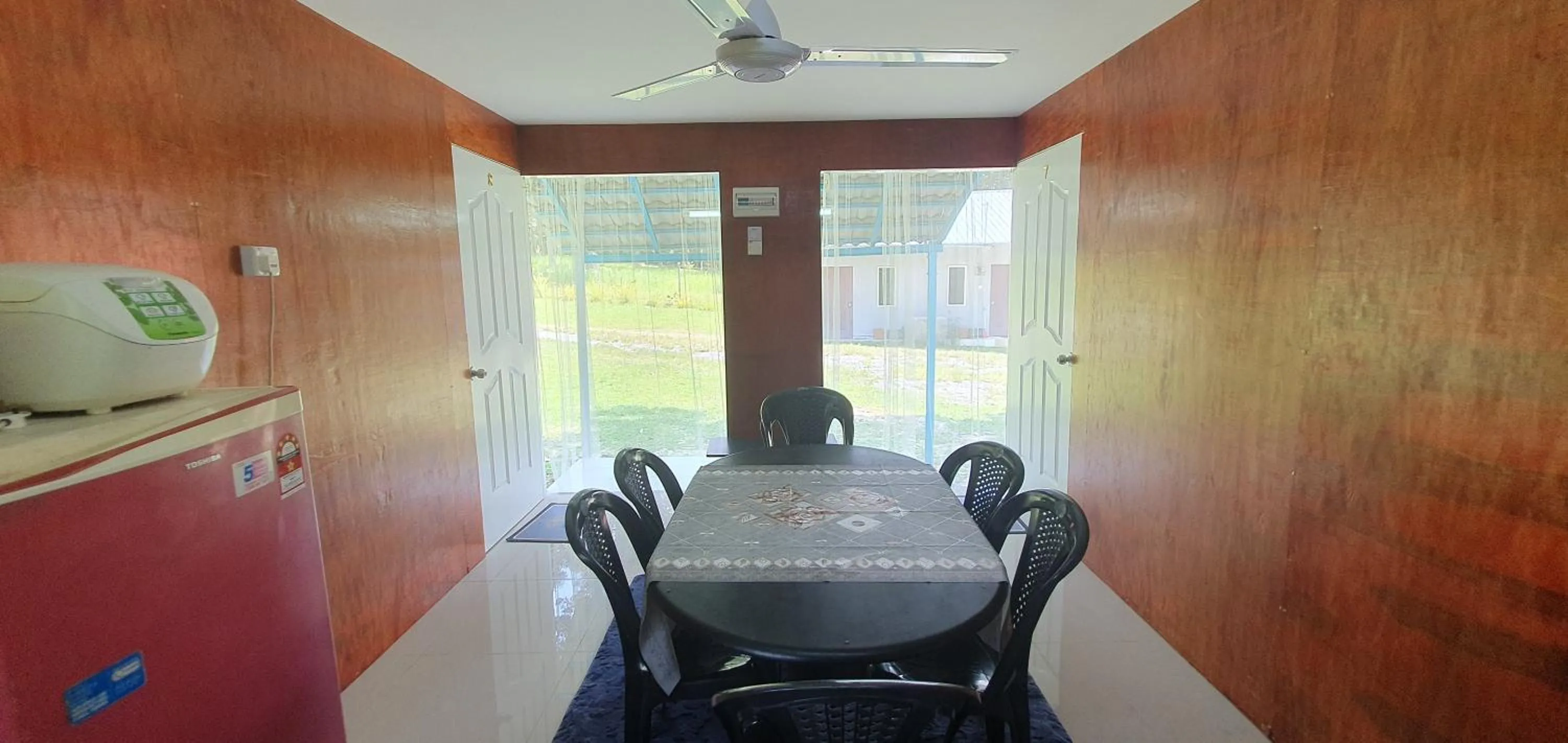 Dining area in Chalet Kampong Semawar