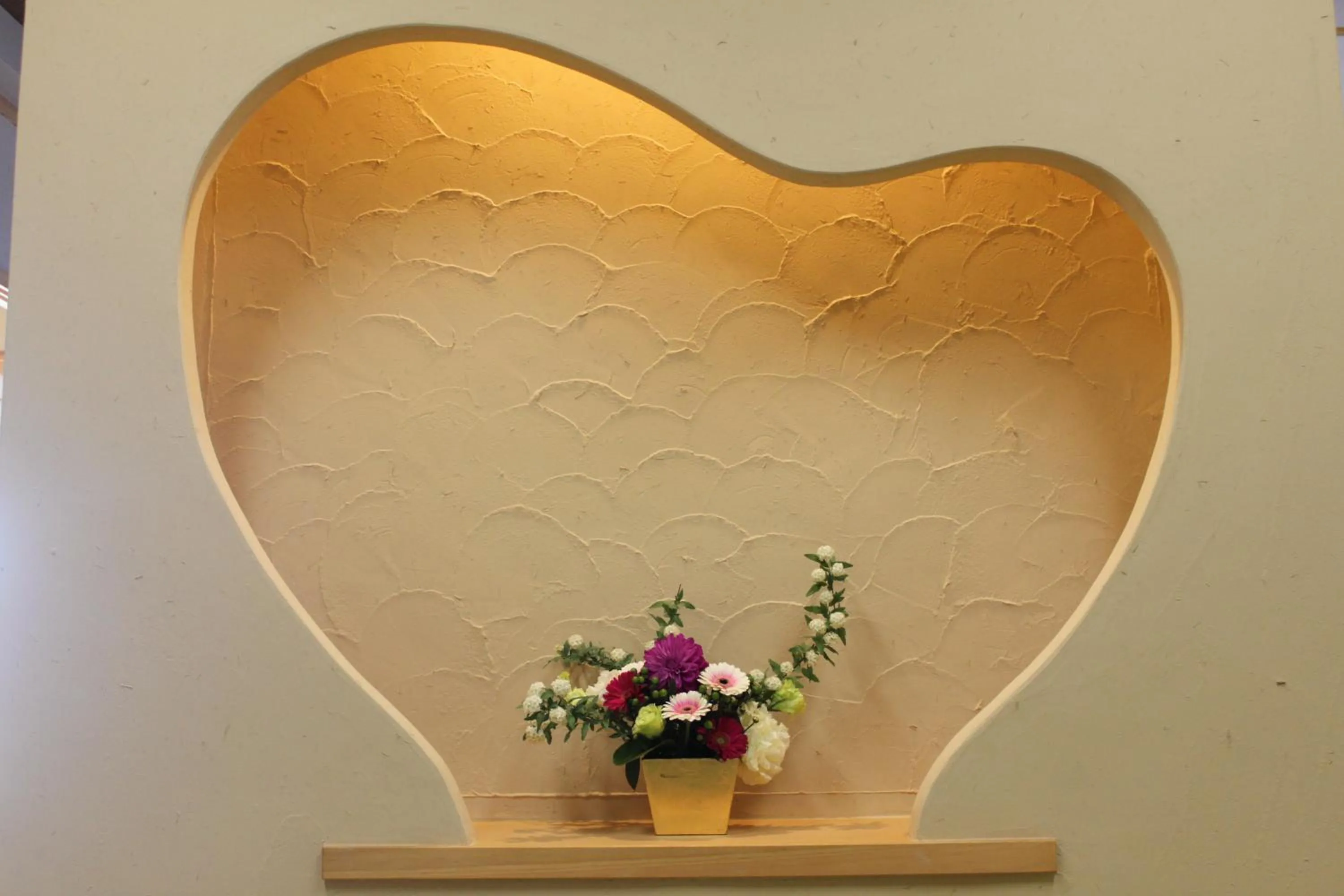 Decorative detail in Hanaichi