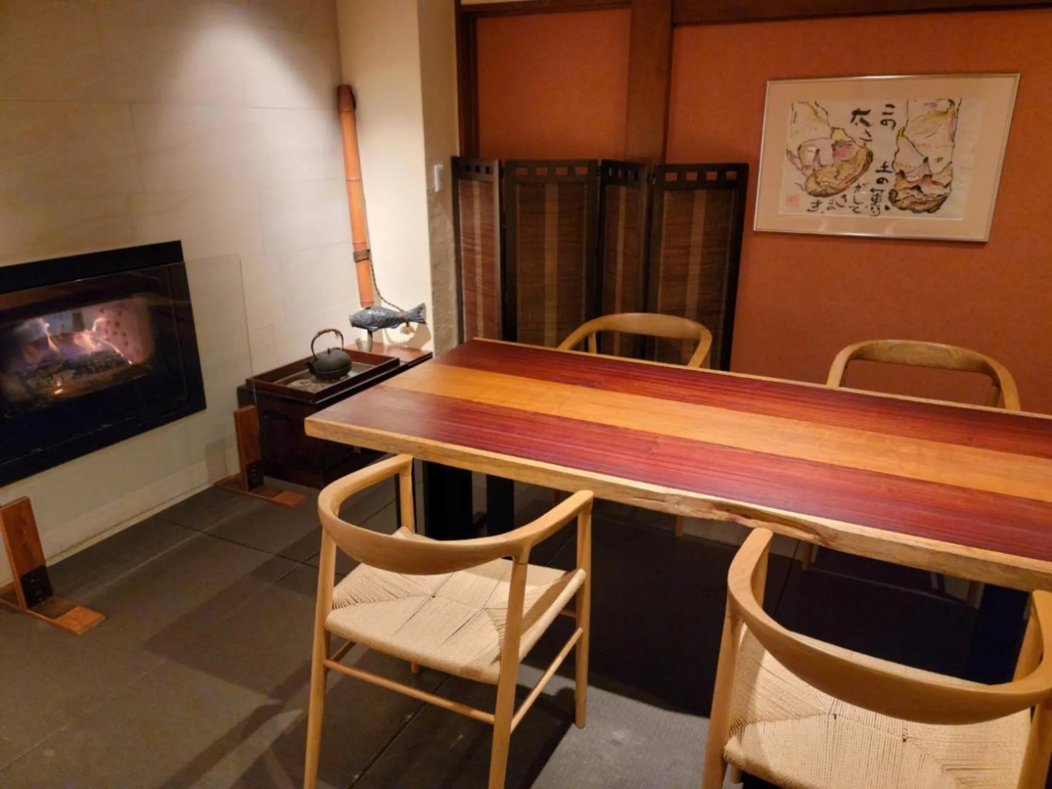 Restaurant/places to eat in Hanaichi
