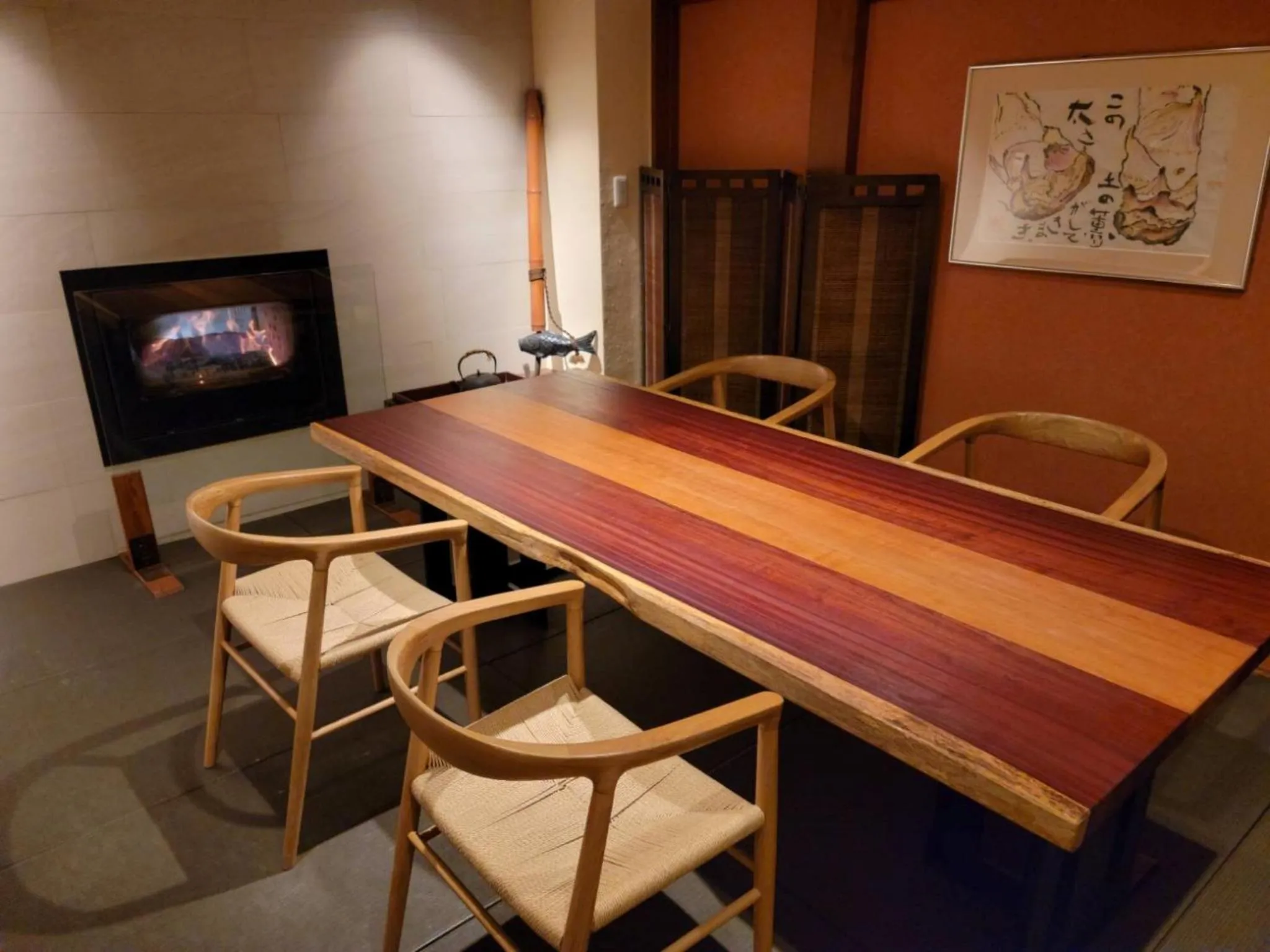 Restaurant/places to eat in Hanaichi