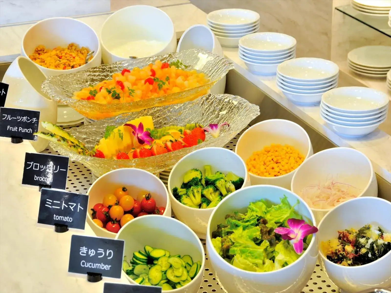 Buffet breakfast in Garden hotel Shiunkaku Higashimatsuyama Buffet breakfast in Garden hotel Shiunkaku Higashimatsuyama