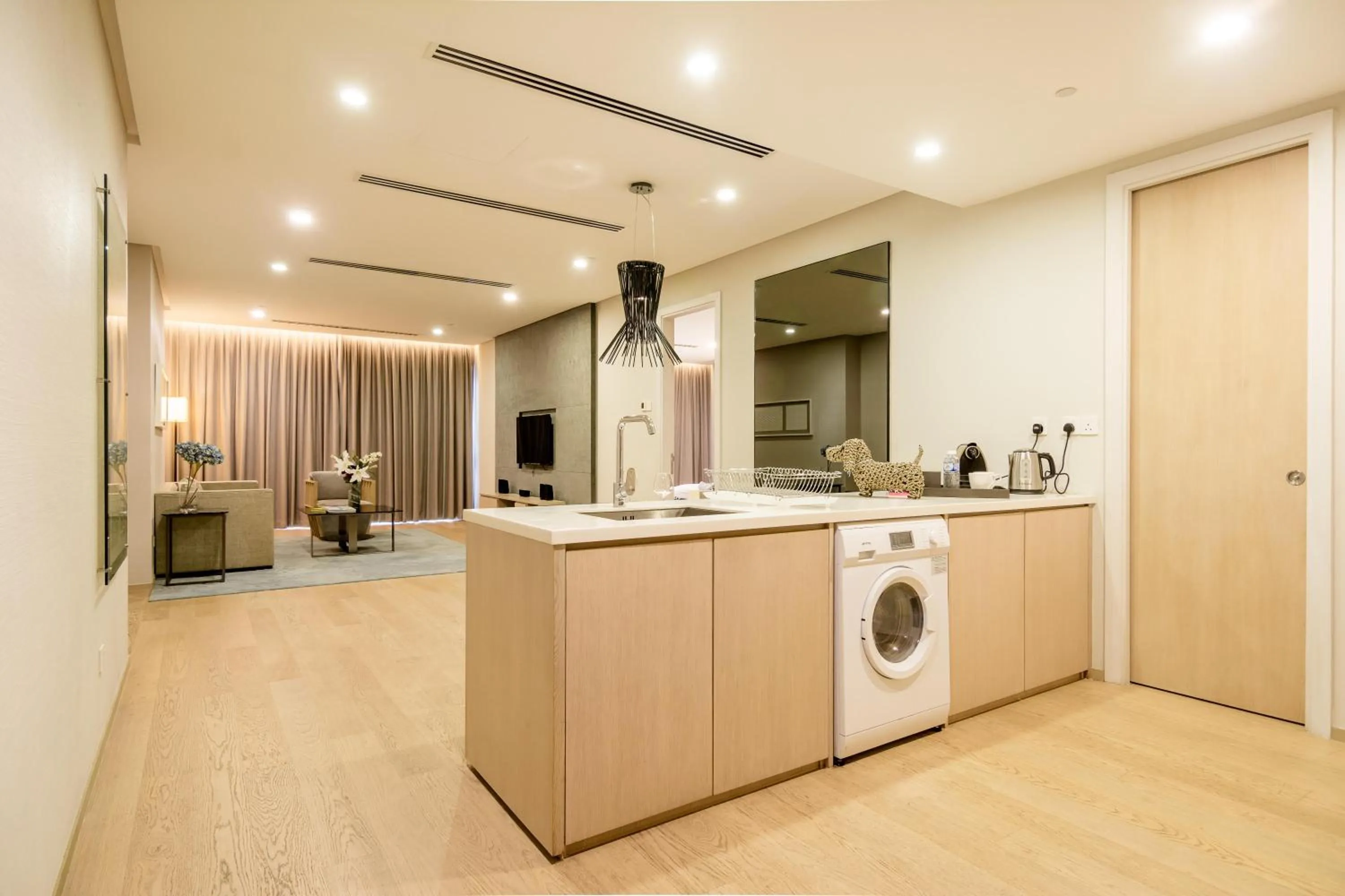 188 Suites by NamaStay