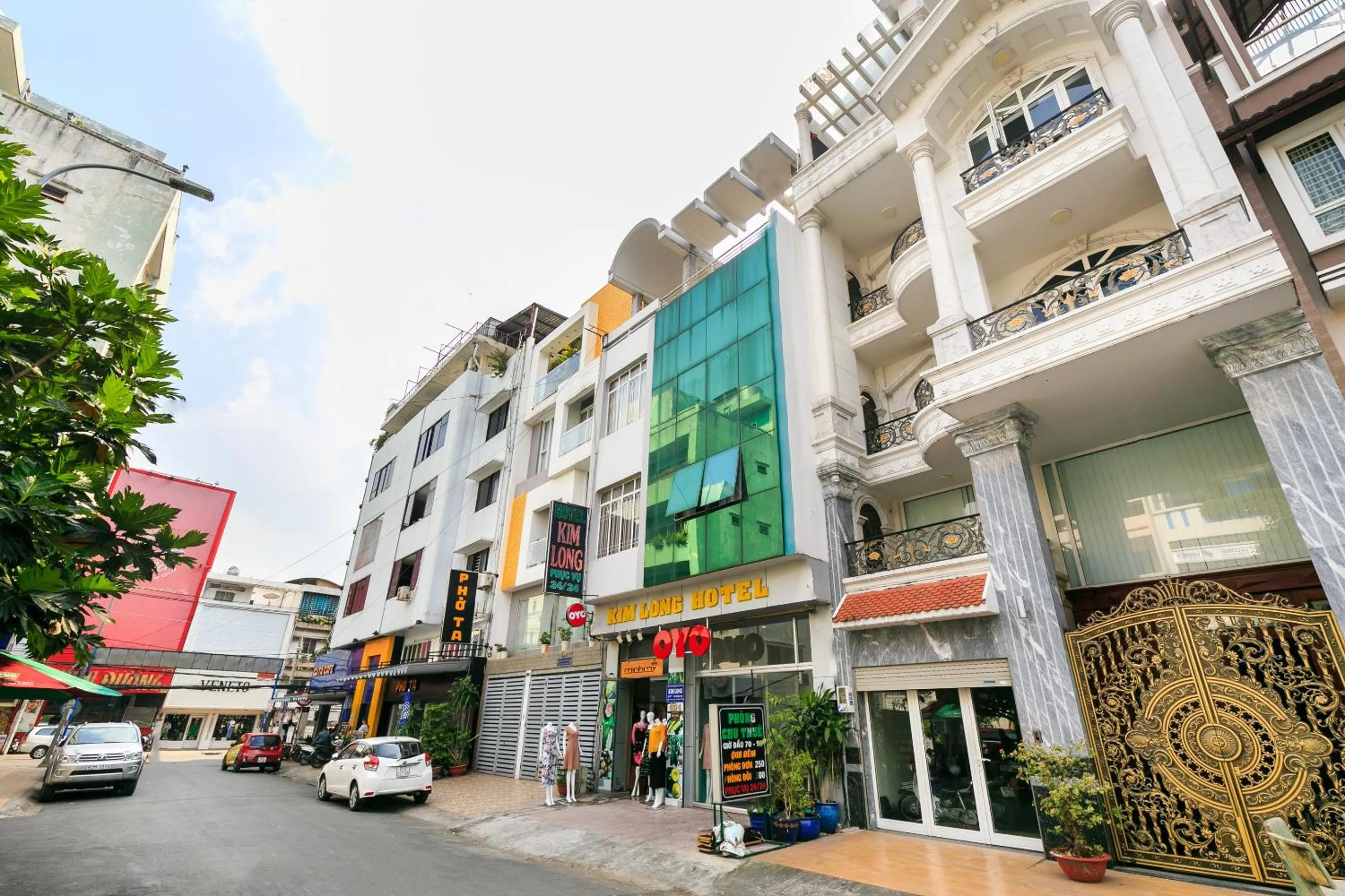 Neighbourhood in Aqua Kim Long Hotel