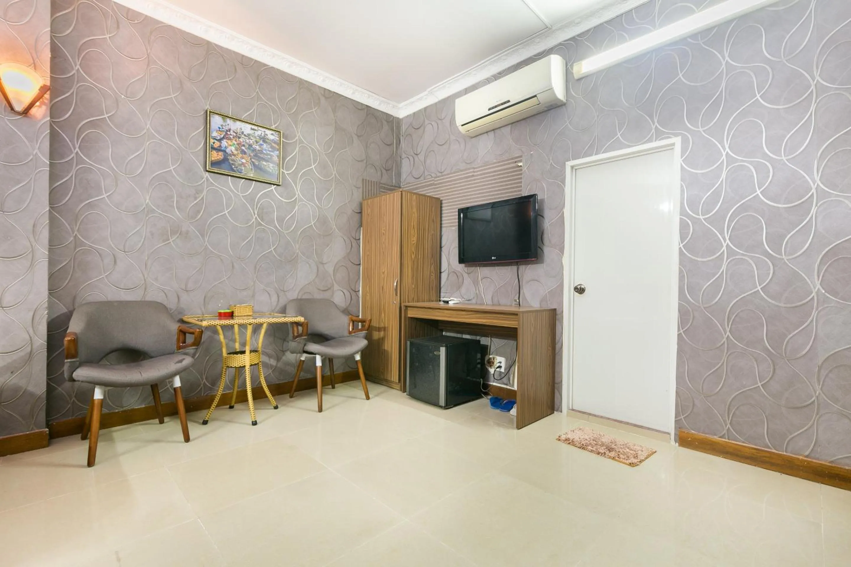 TV and multimedia in Aqua Kim Long Hotel