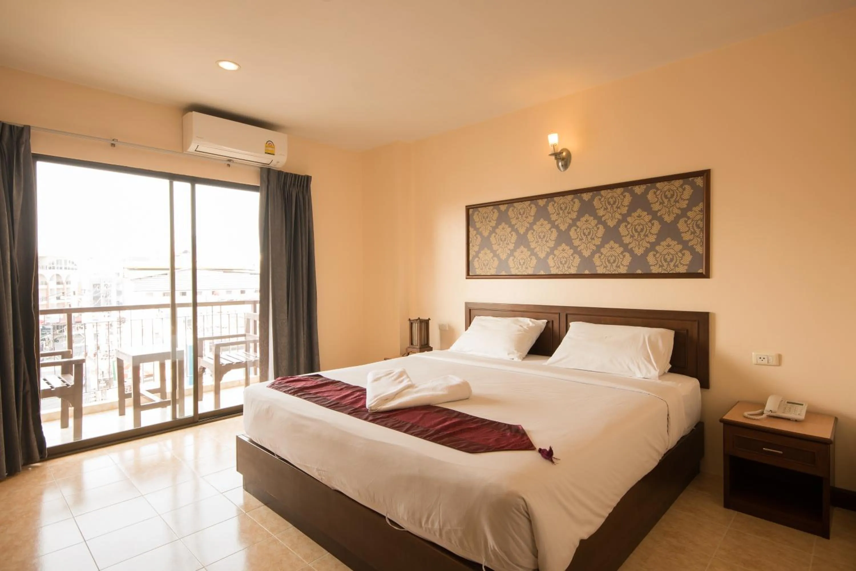 Bedroom, Bed in Sunview Place