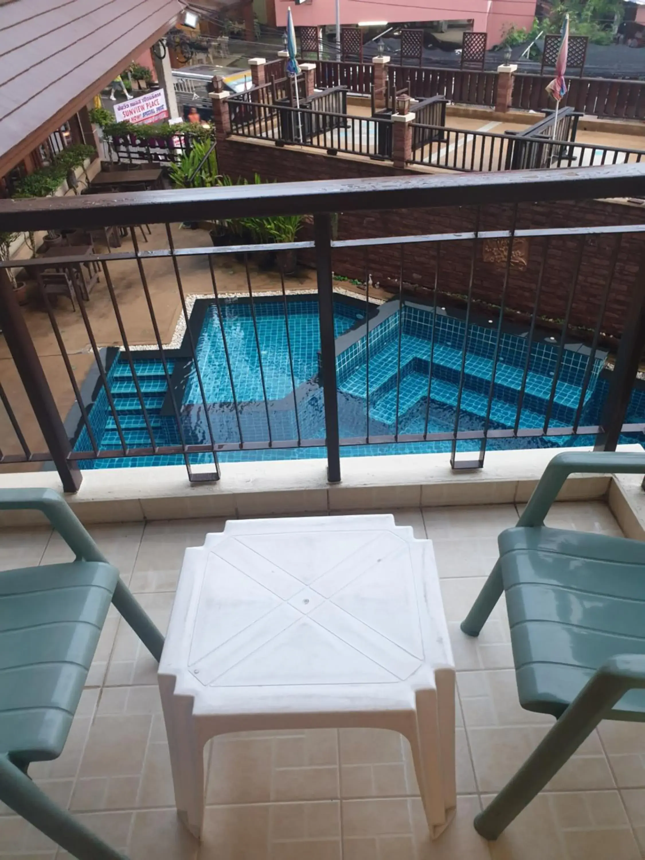 Balcony/Terrace in Sunview Place Balcony/Terrace in Sunview Place