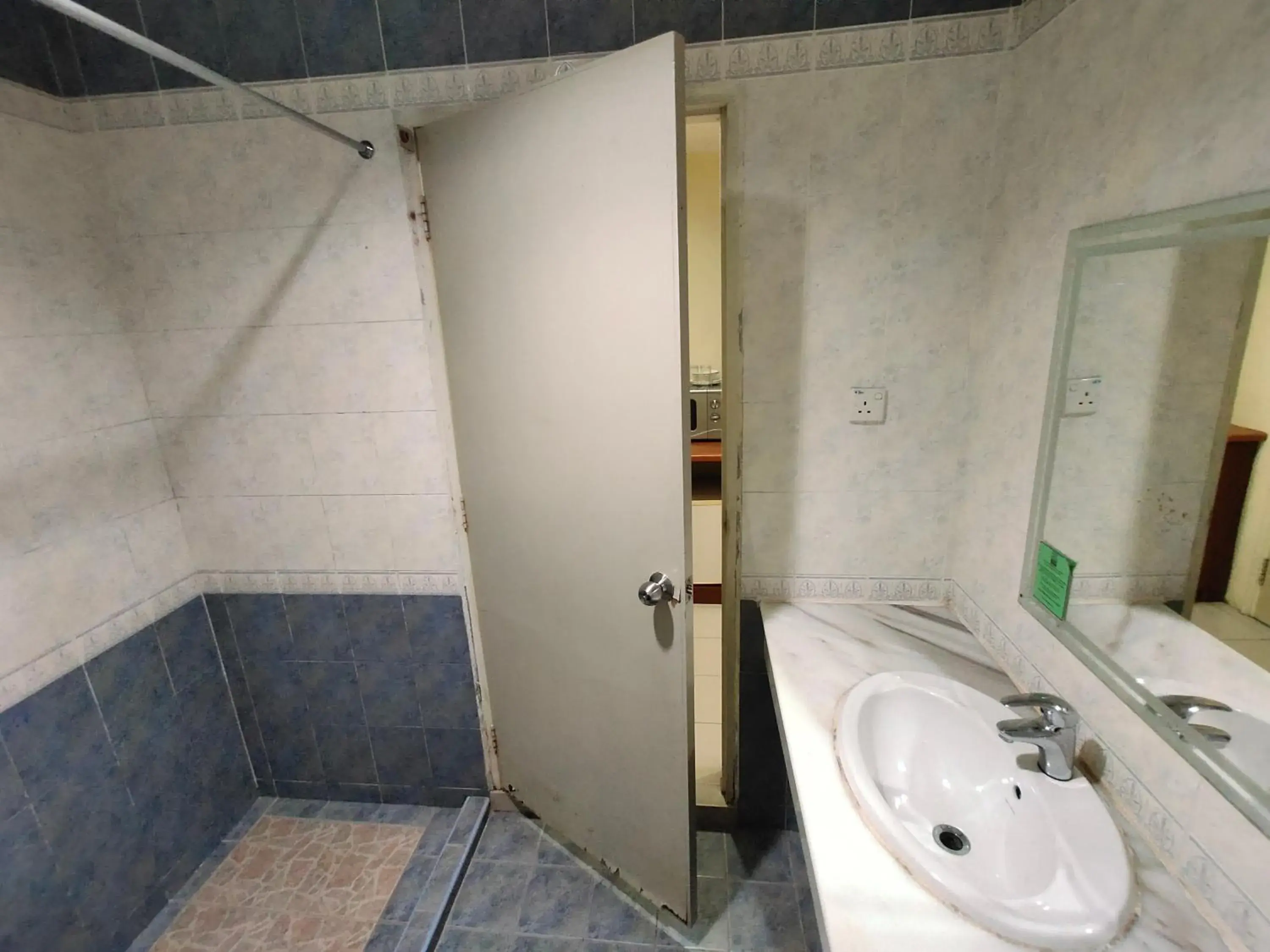 Wawa's Golf View Inn Wawa's Golf View Inn