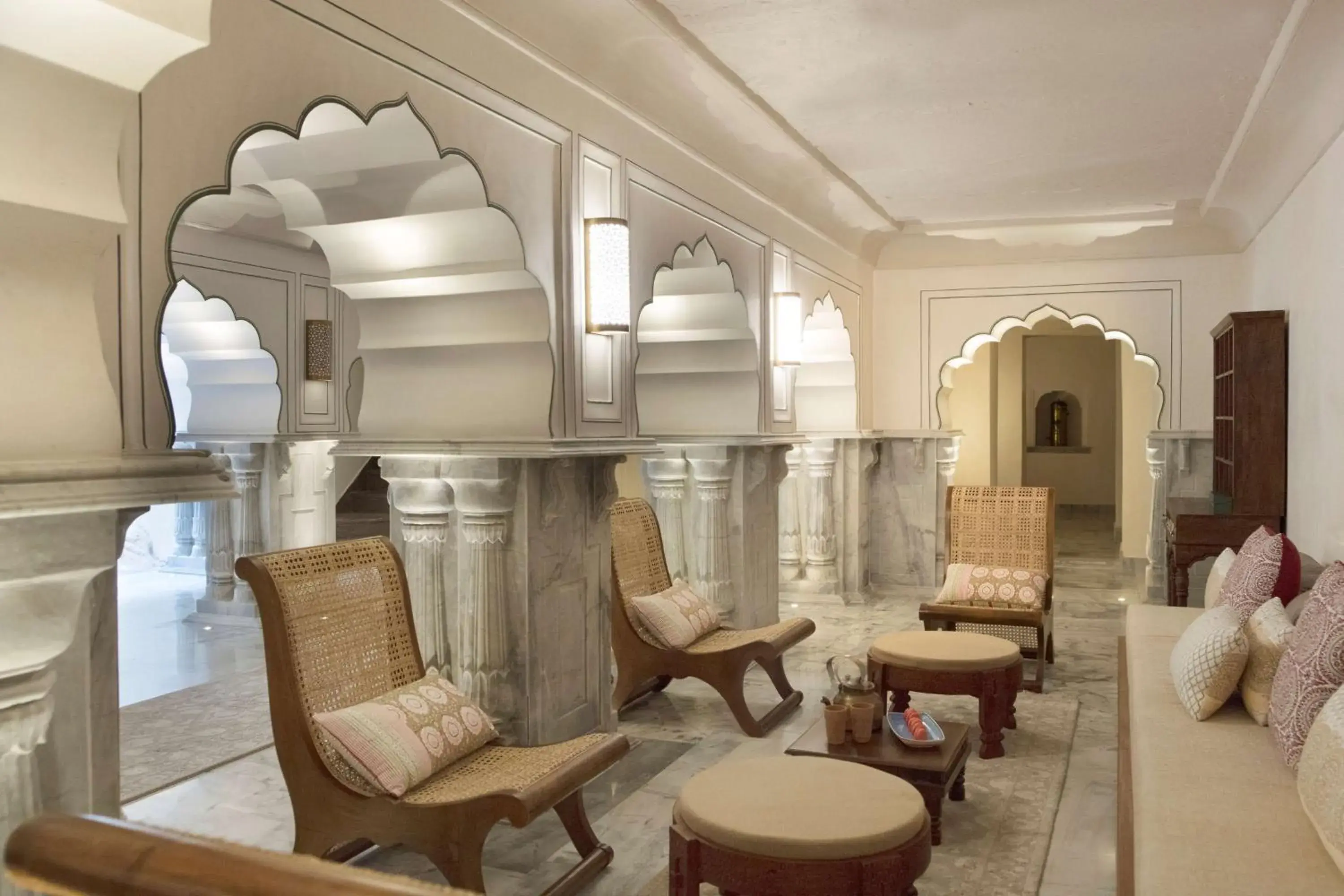 Lounge or bar in Alila Fort Bishangarh Jaipur - A Hyatt Brand Lounge or bar in Alila Fort Bishangarh Jaipur - A Hyatt Brand
