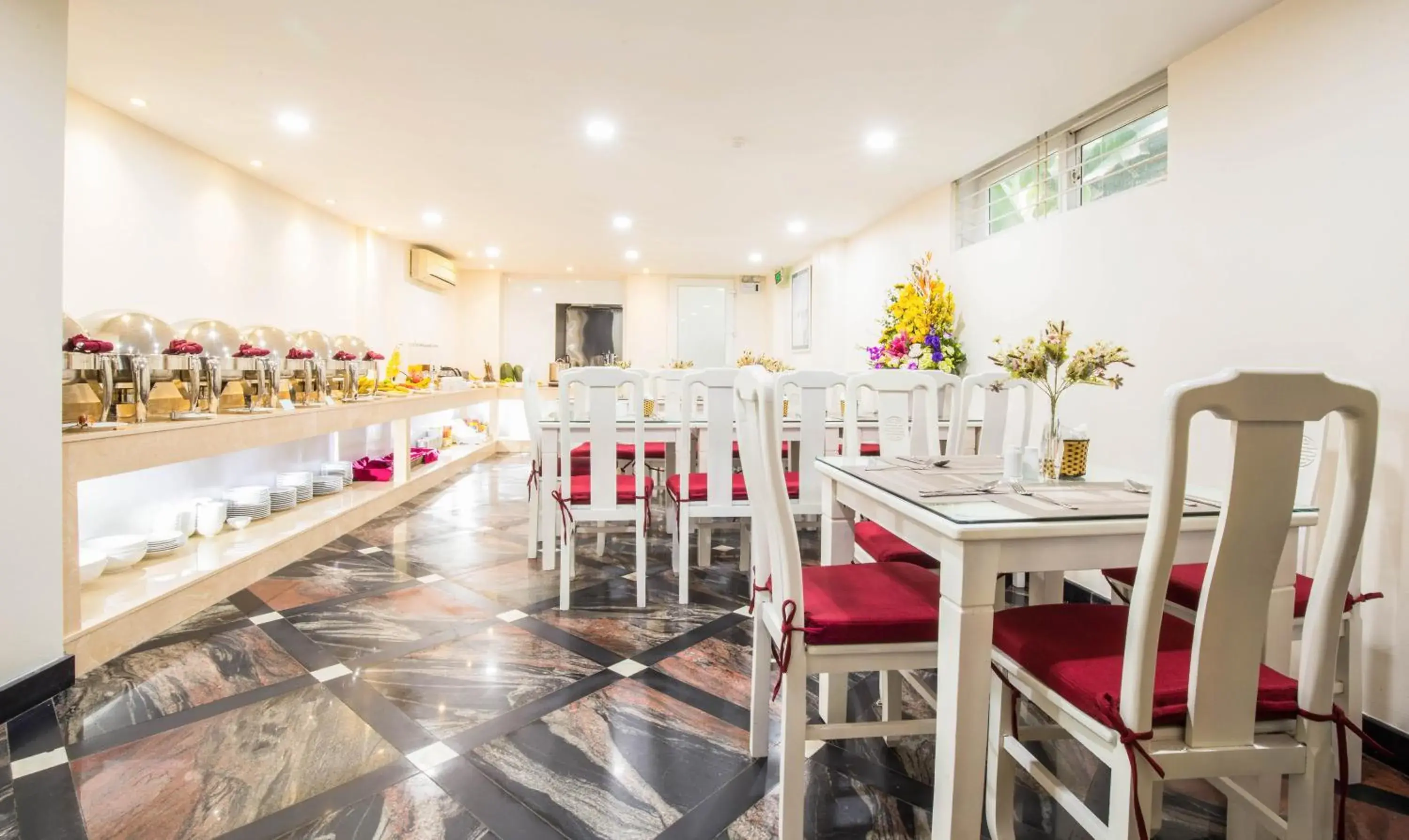 Restaurant/places to eat in Riverside Boutique Hotel Restaurant/places to eat in Riverside Boutique Hotel