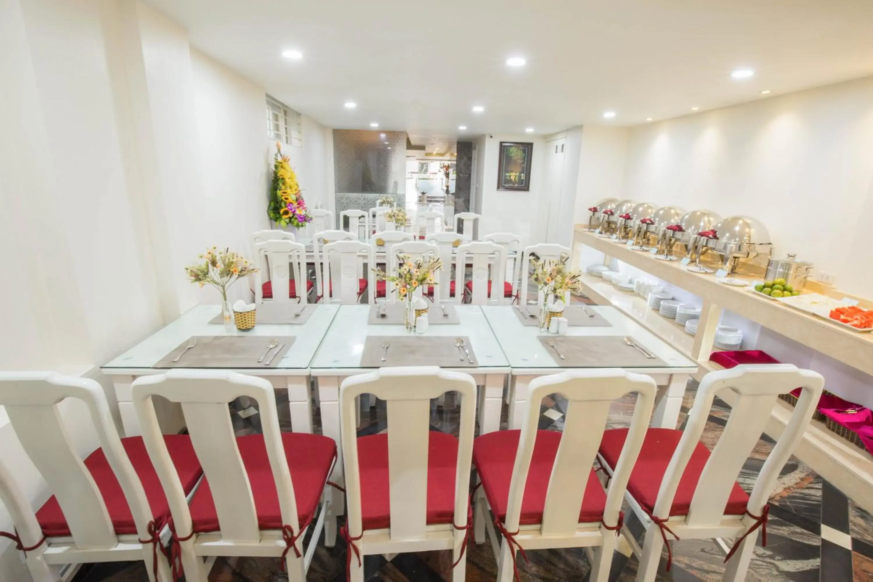 Restaurant/places to eat in Riverside Boutique Hotel Restaurant/places to eat in Riverside Boutique Hotel