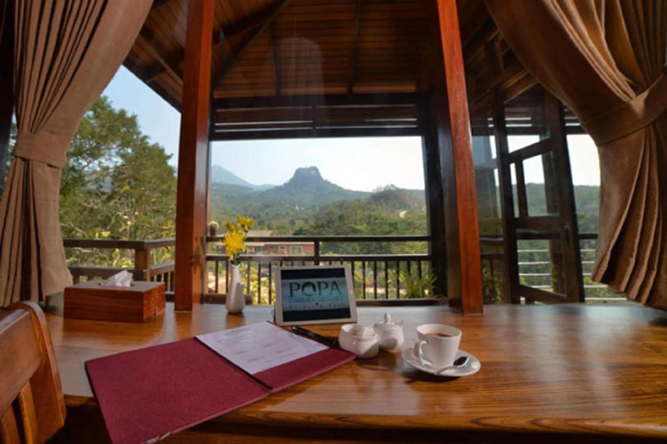 Mountain view in Popa Garden Resort