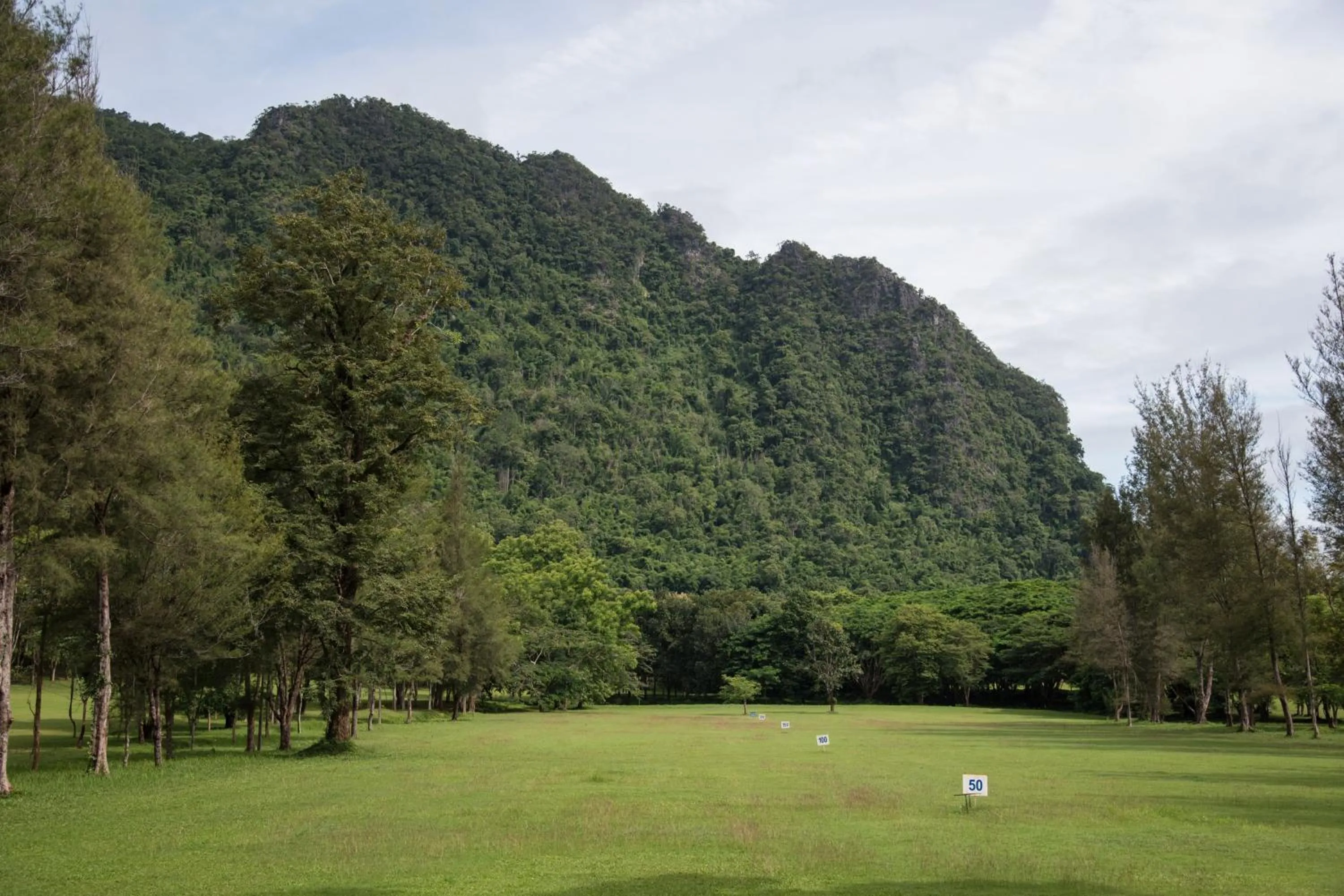 Nearby landmark in Thongphaphum River
