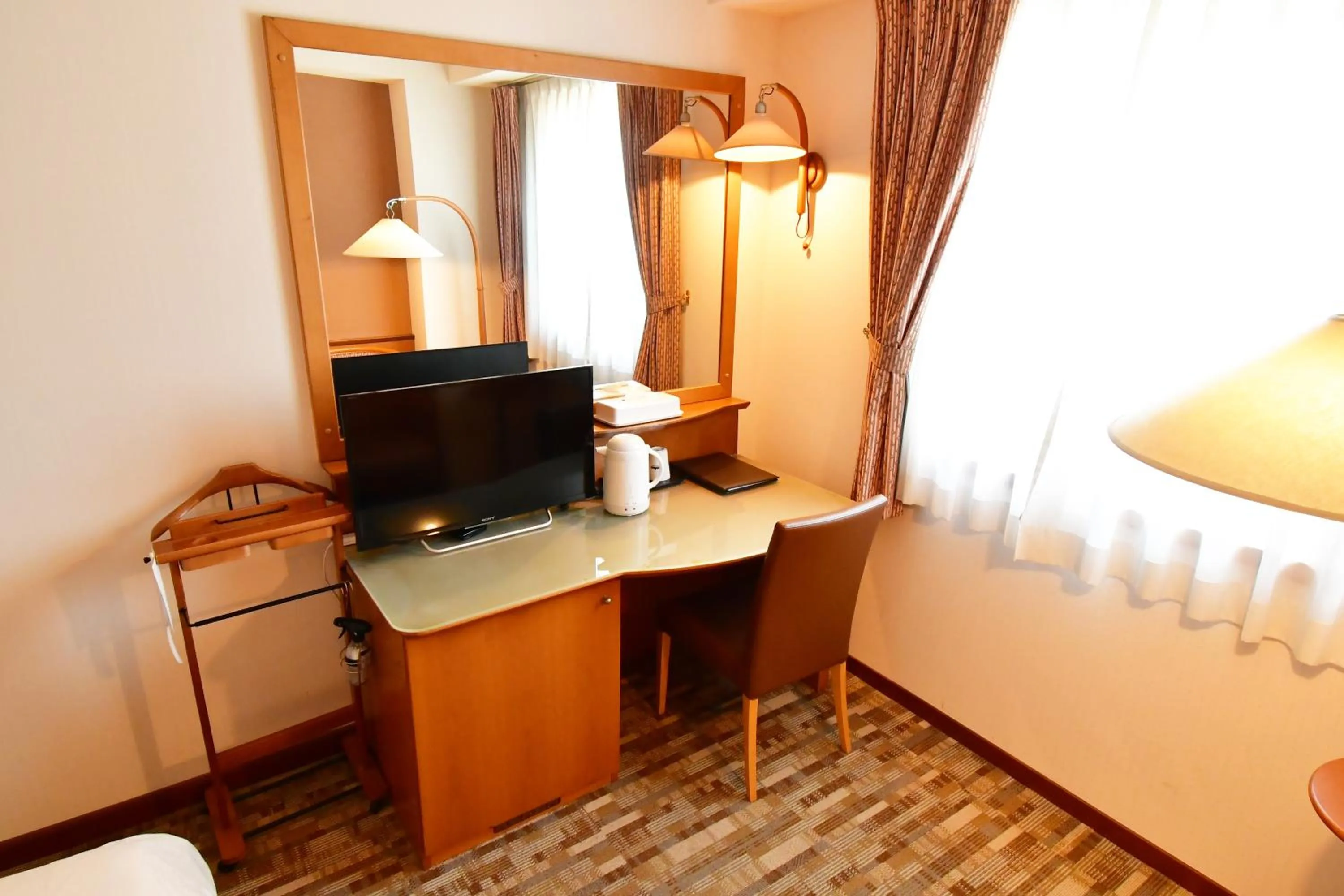 TV and multimedia, Bed in Hotel BELLMARE