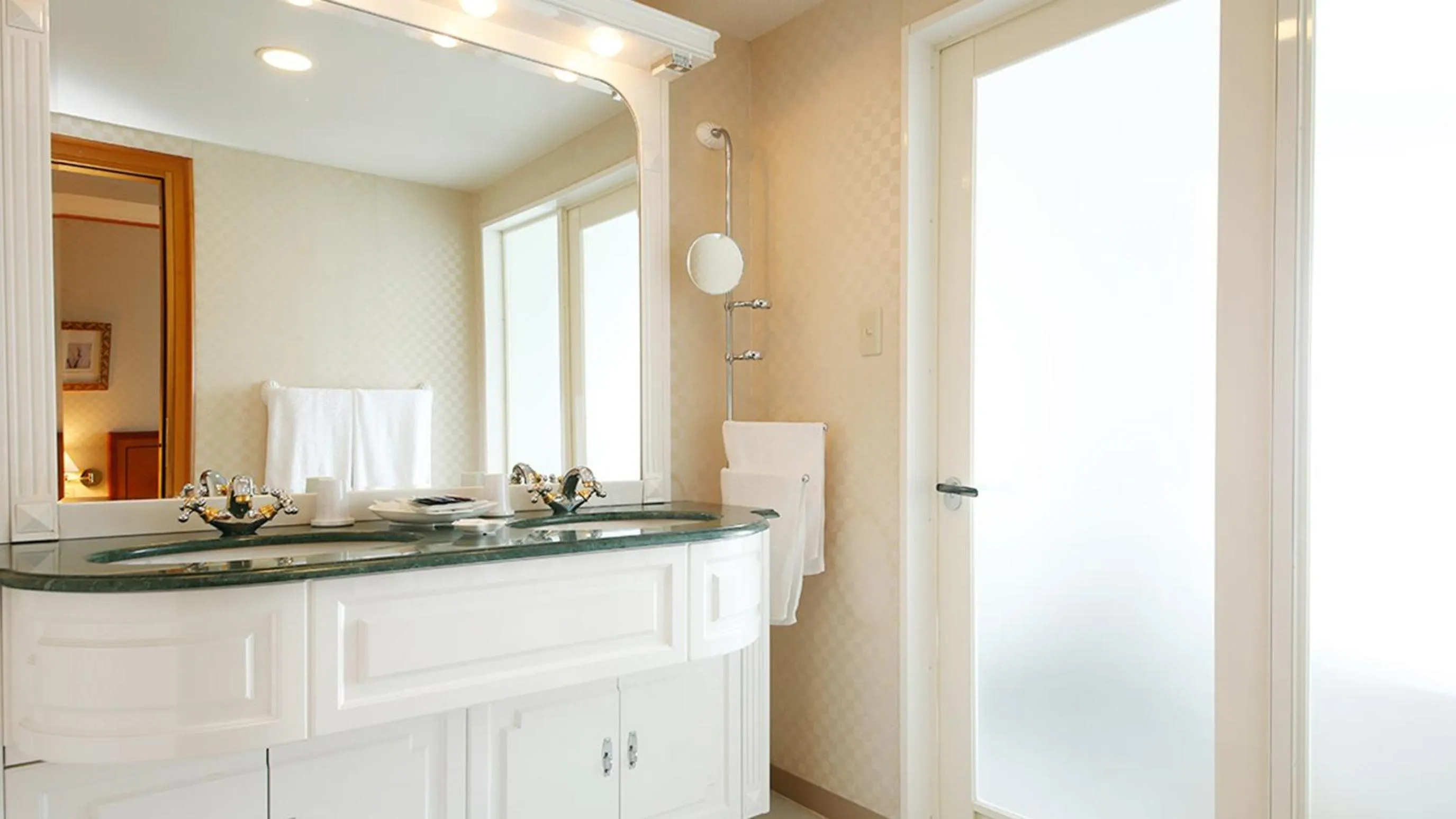 Hotel BELLMARE ホテルベルマーレ