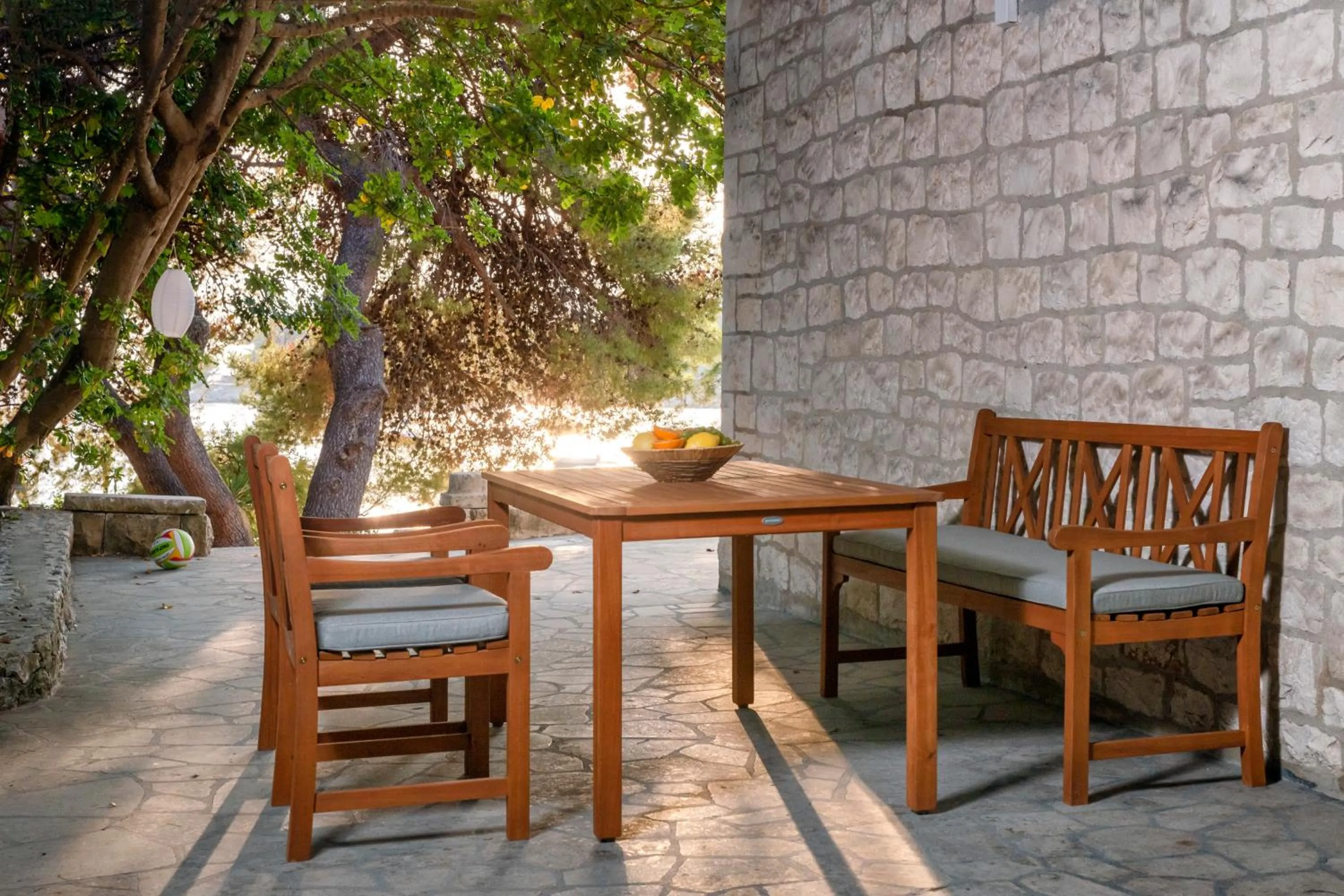 Summer in Pine Beach Villa