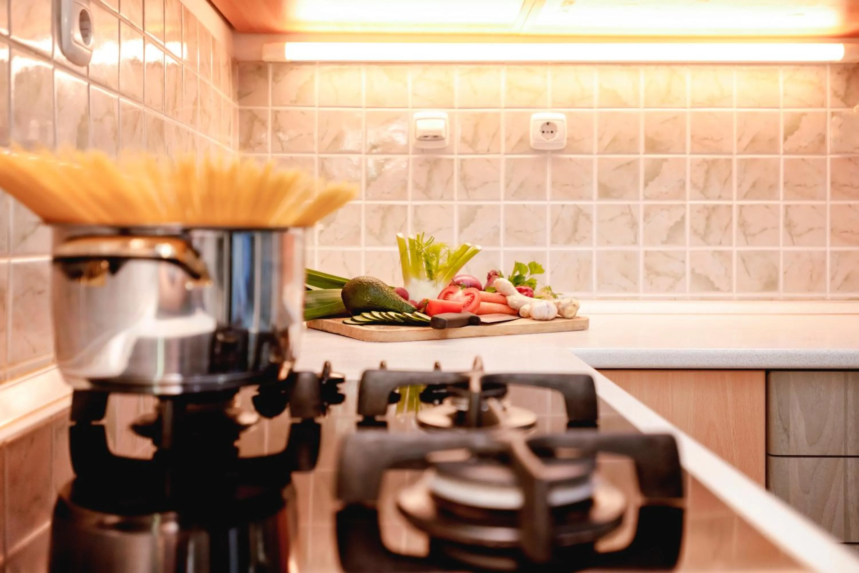 Kitchen or kitchenette in Pine Beach Villa