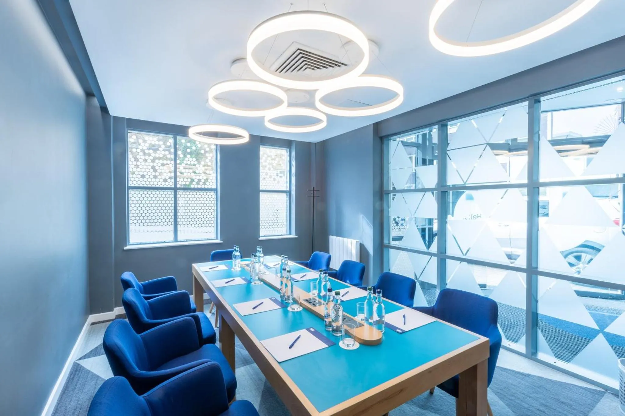 Meeting/conference room in Holiday Inn Express London Croydon by IHG