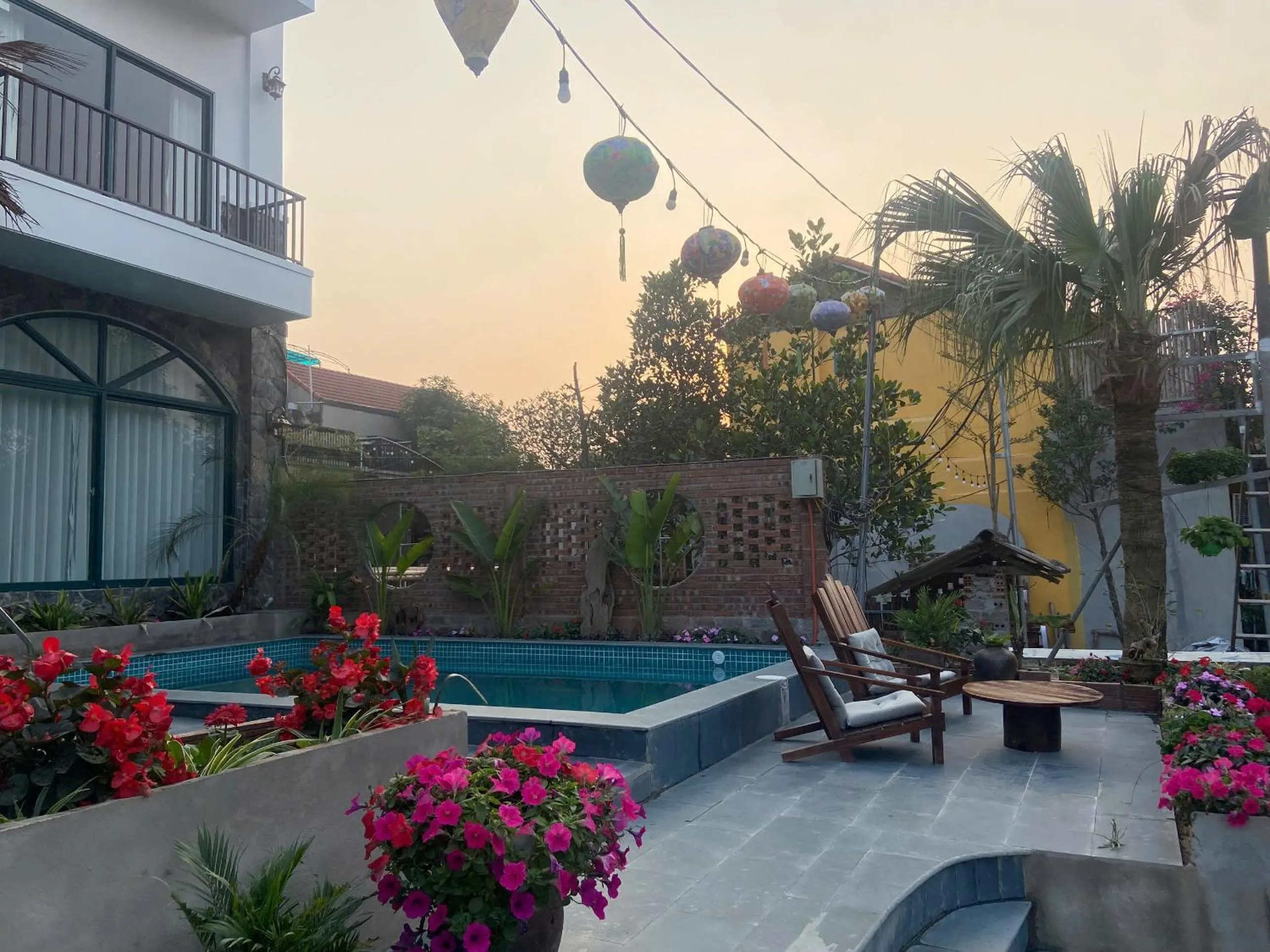 Swimming pool in Tam Coc Mountain View Homestay