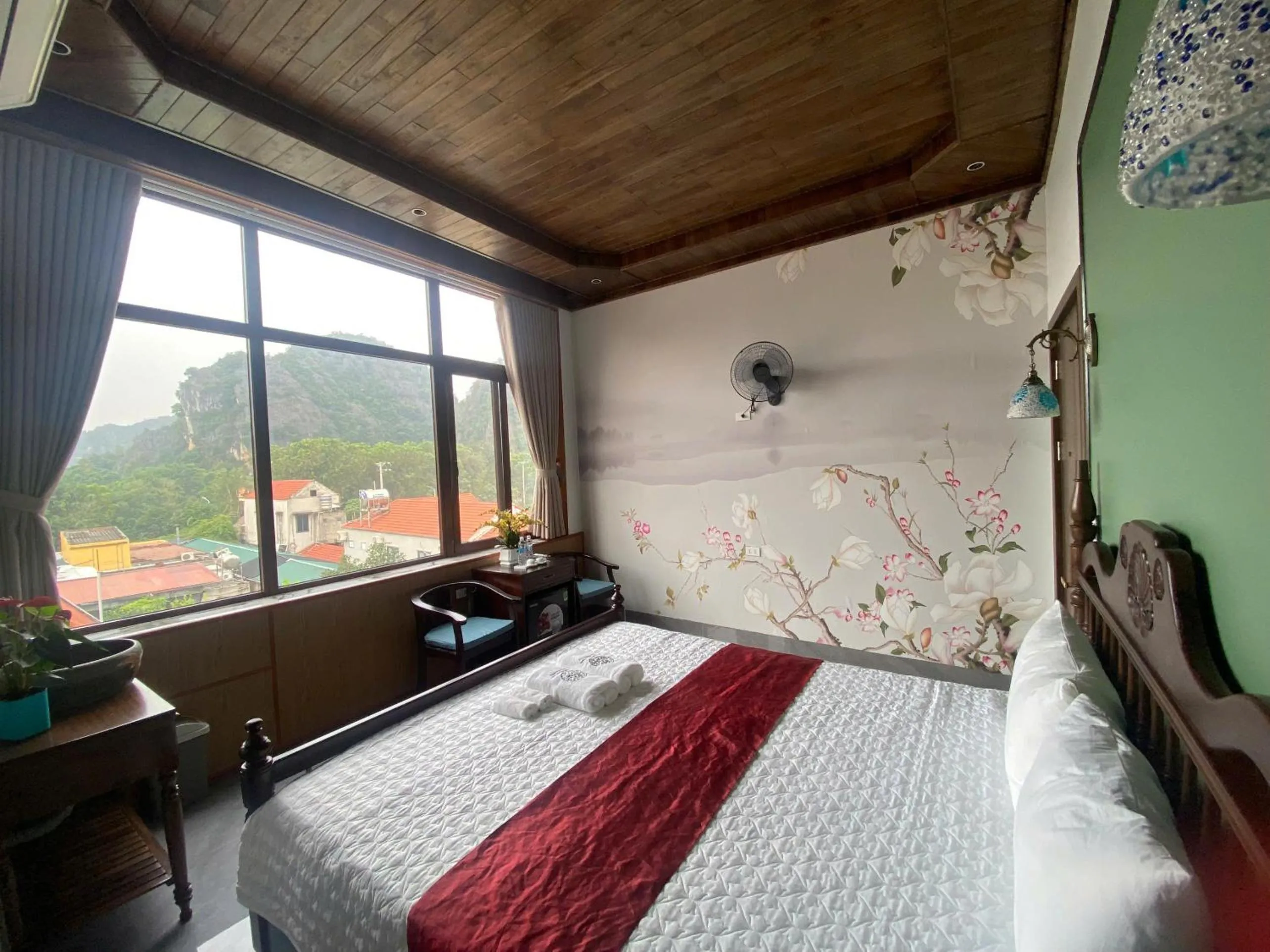 Photo of the whole room, Bed in Tam Coc Mountain View Homestay