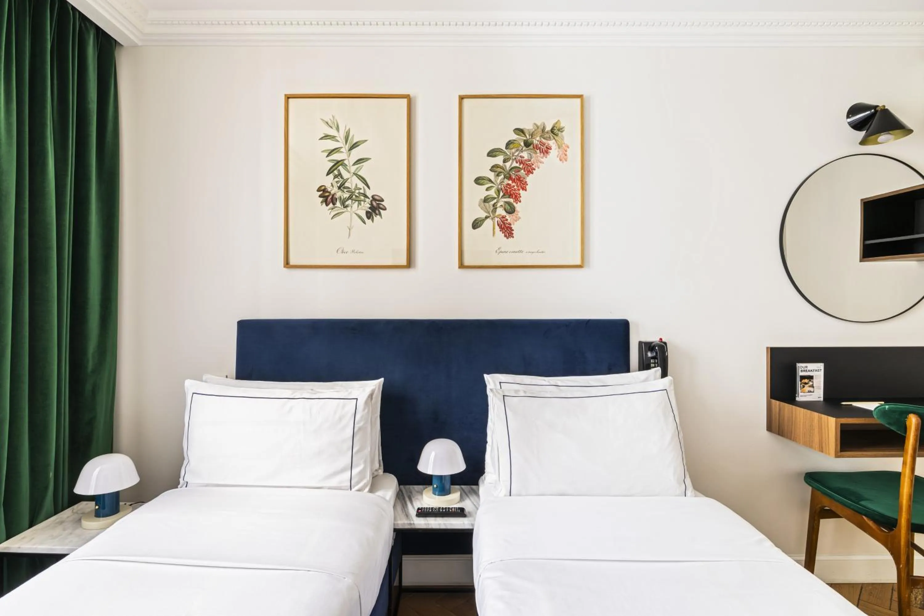 Photo of the whole room, Bed in Hotel Rendez-Vous Batignolles