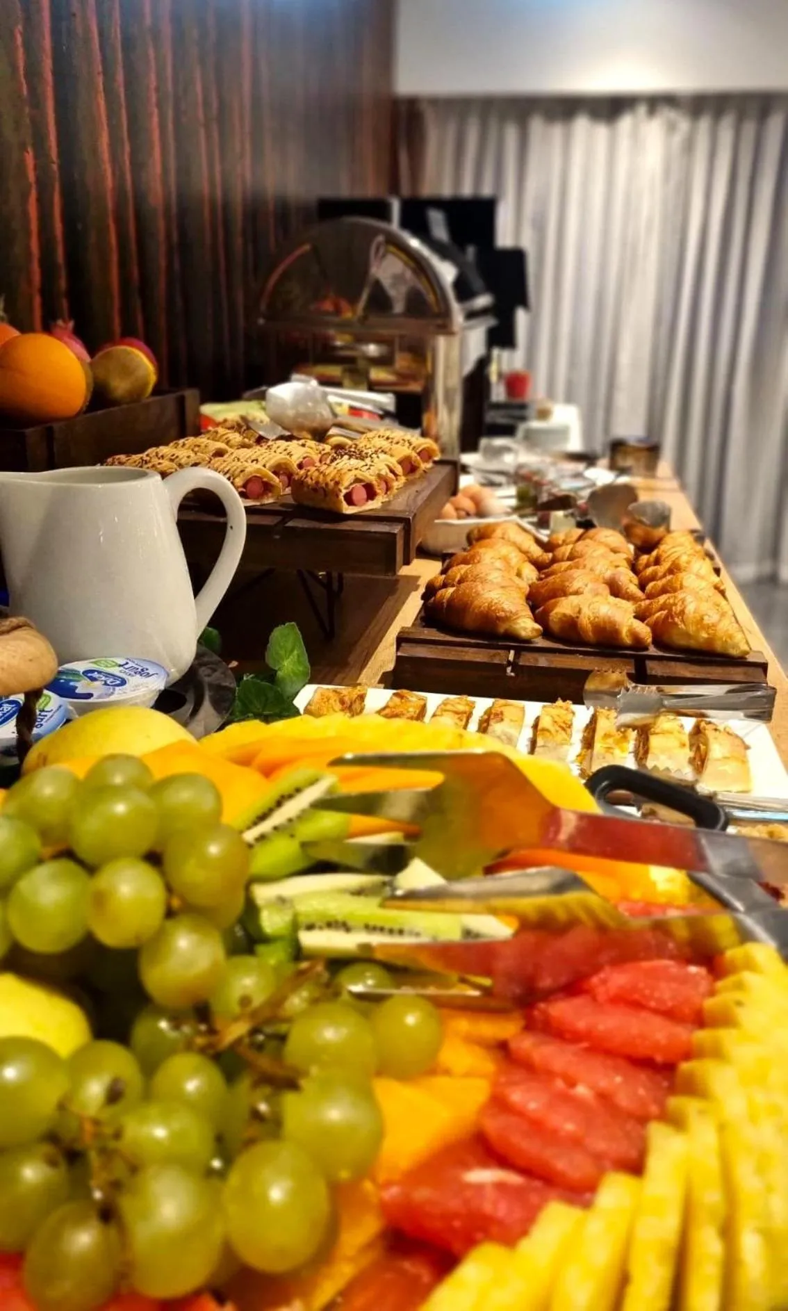 Breakfast in Hotel Santiny