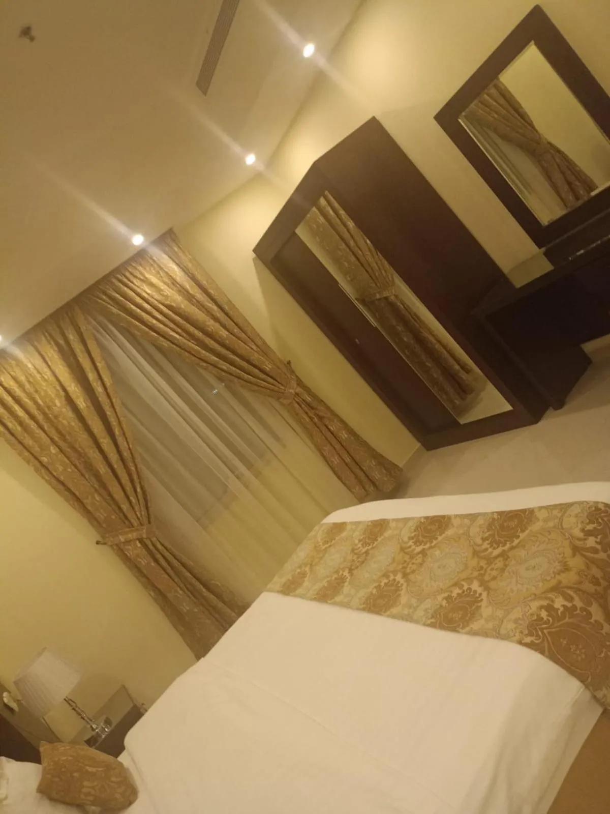 Rolana Furnished Apartments