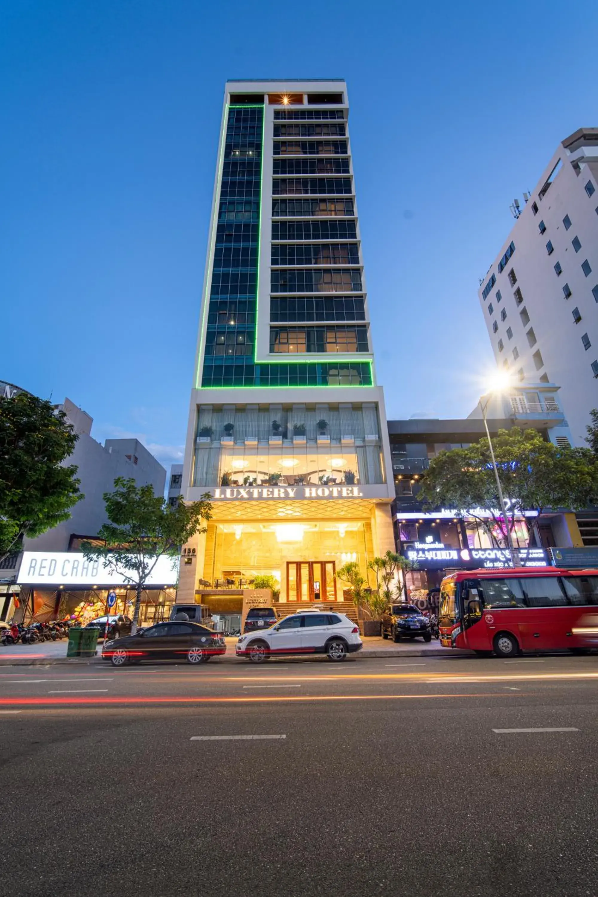 Property building in Luxtery Hotel Property building in Luxtery Hotel