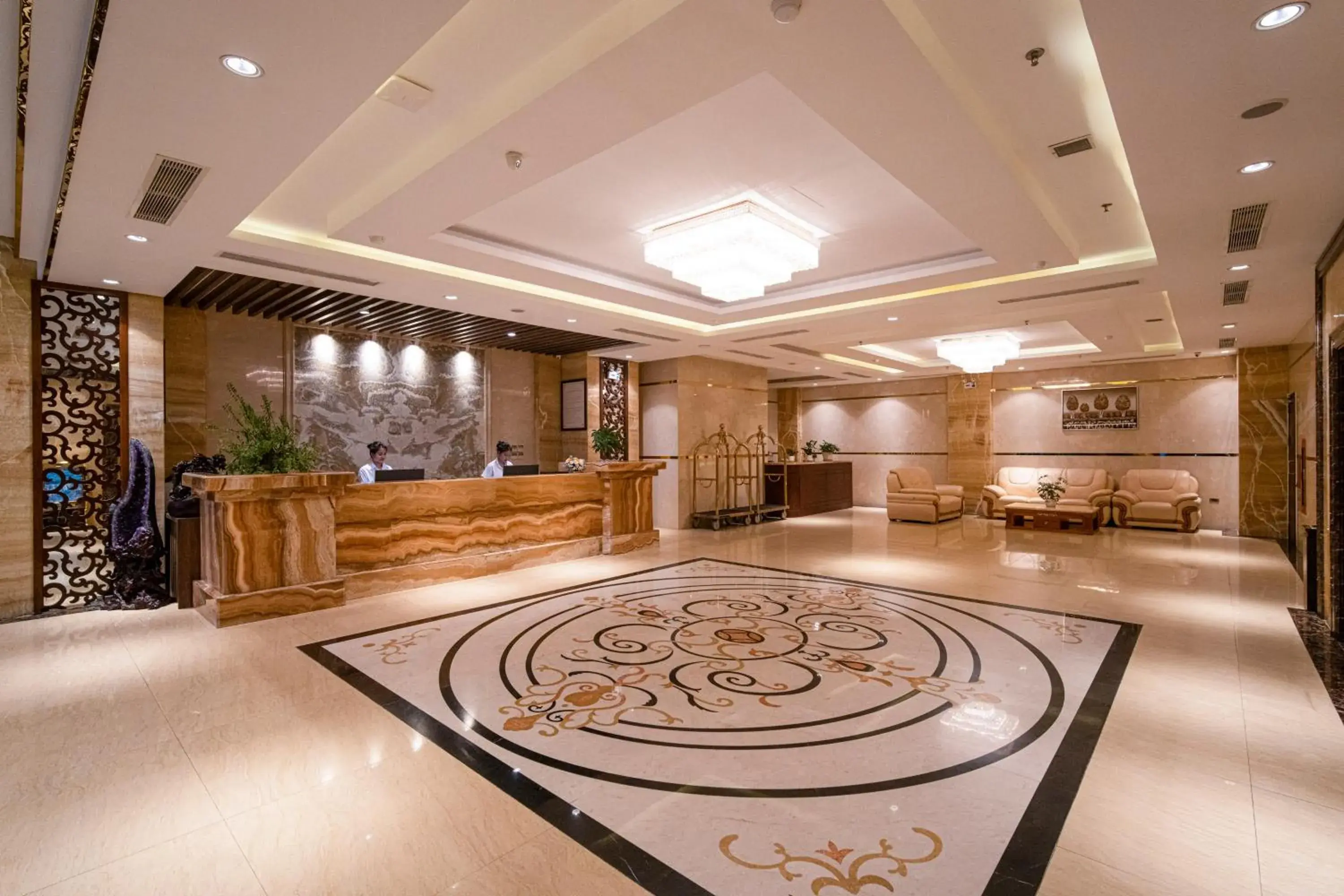 Lobby or reception in Luxtery Hotel Lobby or reception in Luxtery Hotel