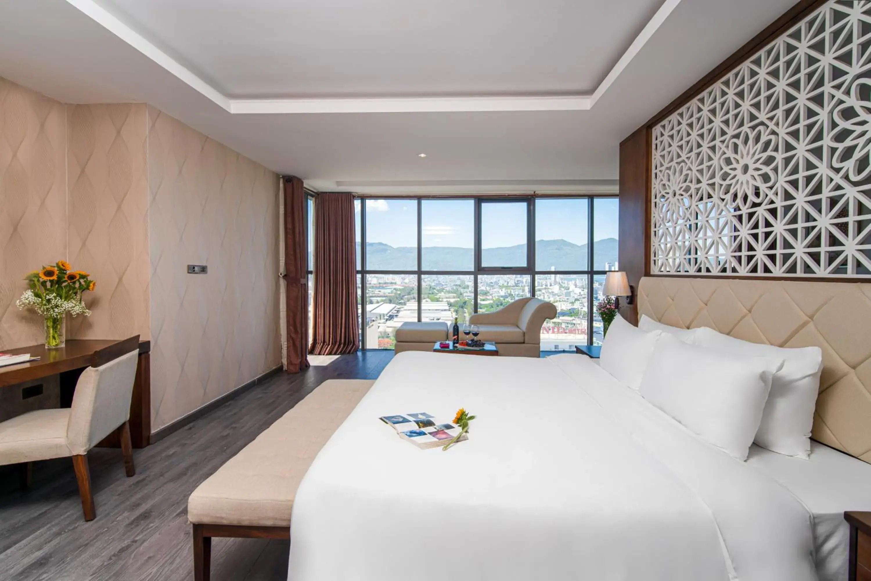 Bed in Luxtery Hotel Bed in Luxtery Hotel