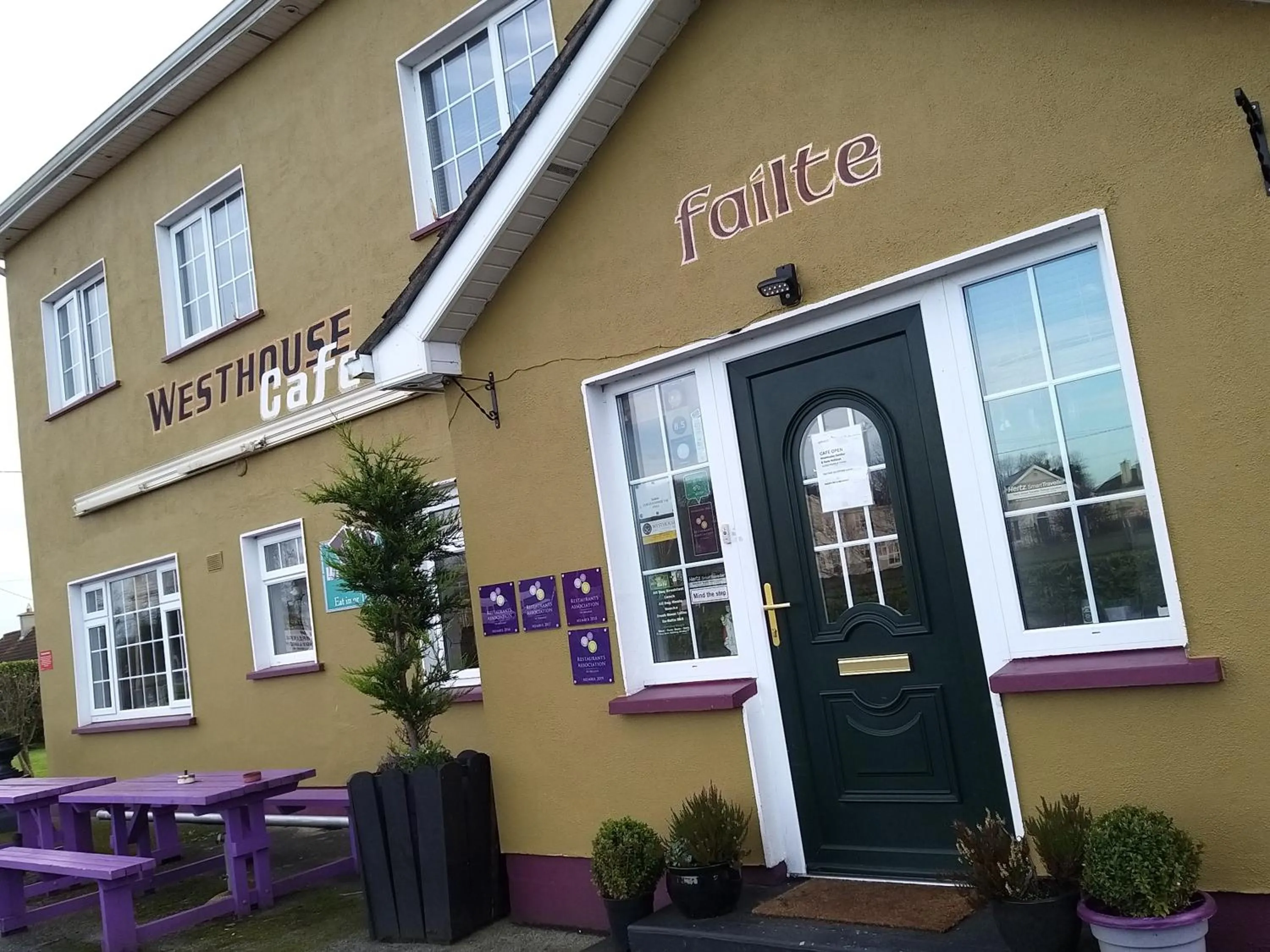 Westhouse Cafe N39 E0A6