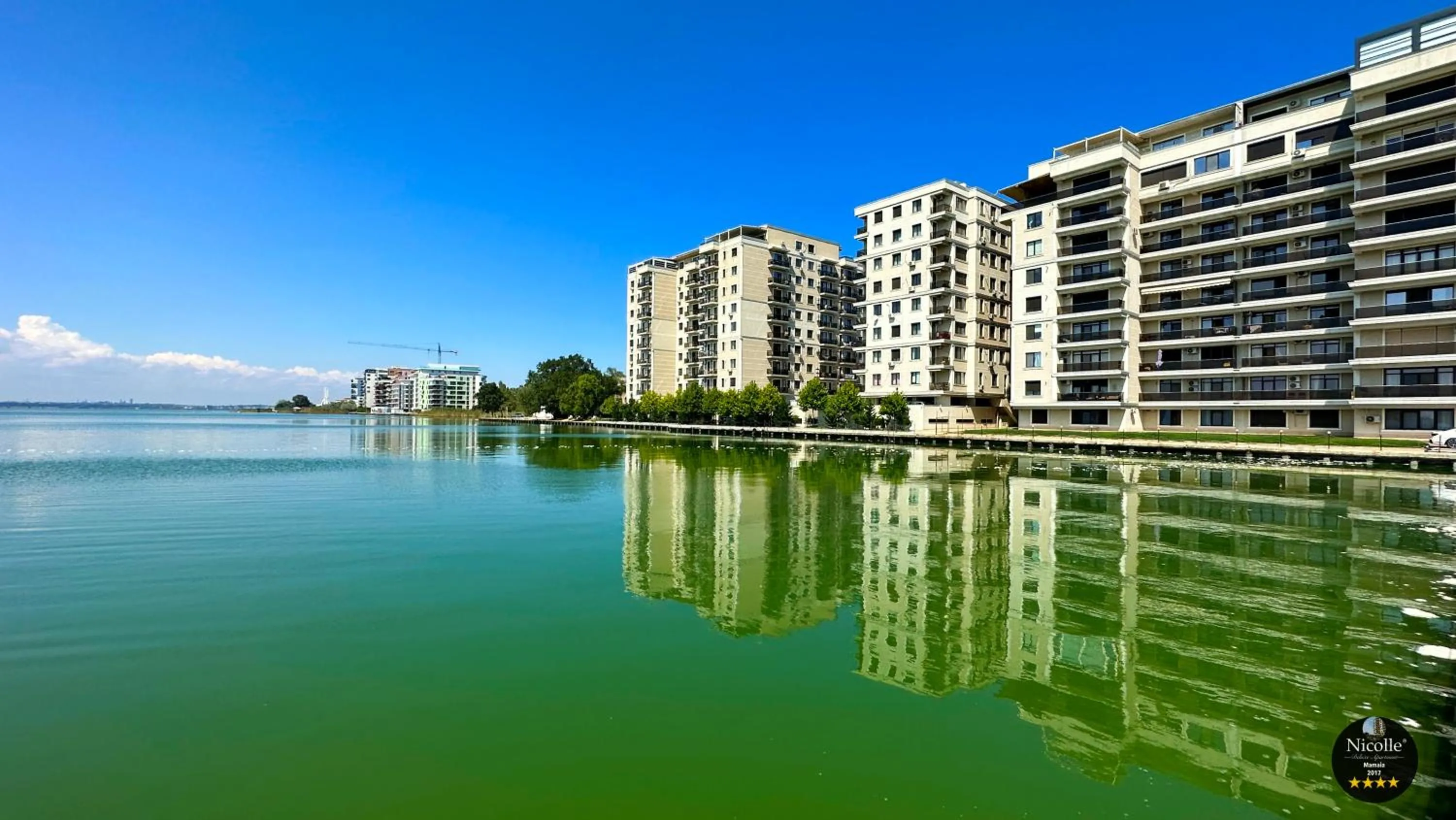 Deluxe Nicolle Solid Residence Mamaia