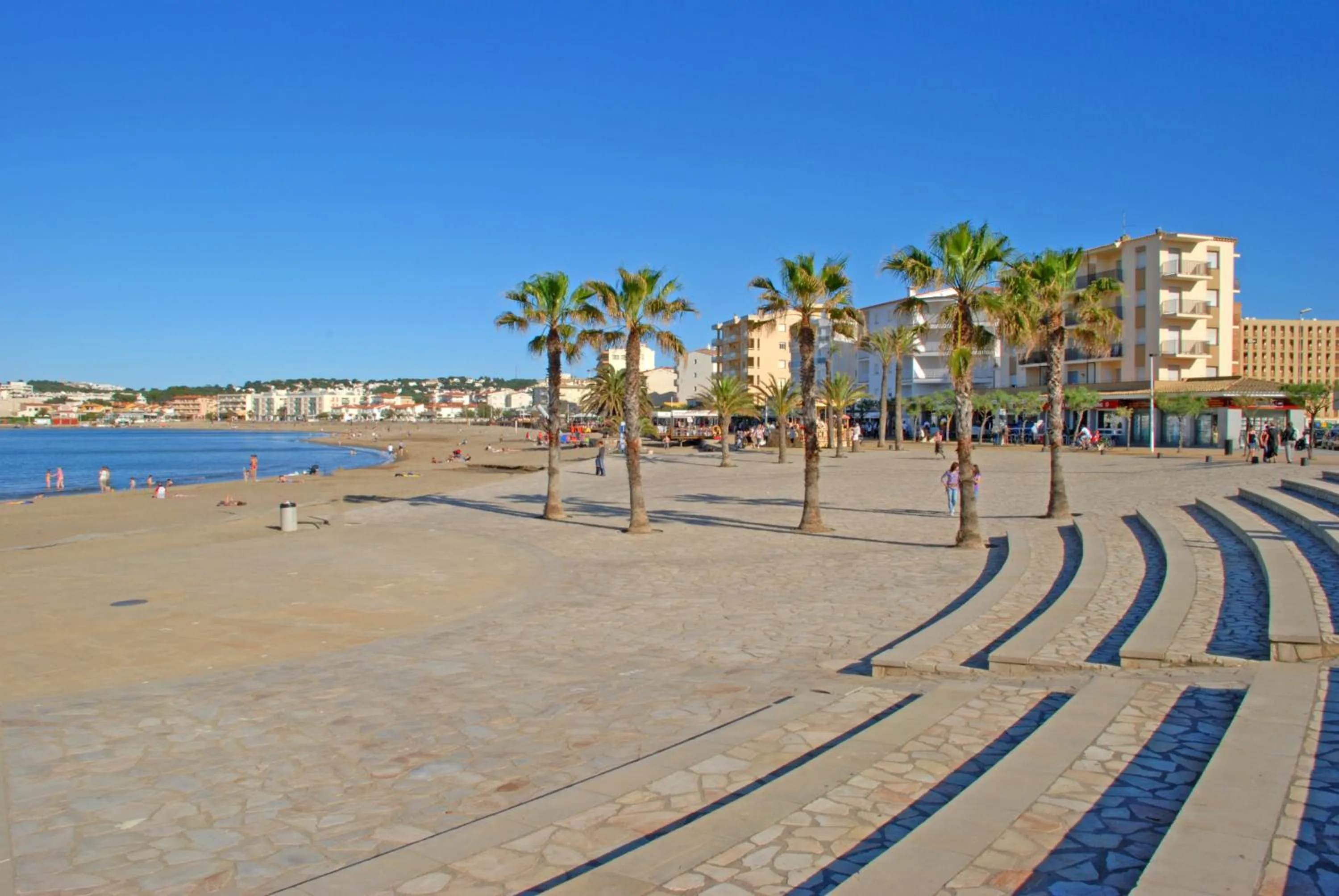 Landmark view in La Vinya 14