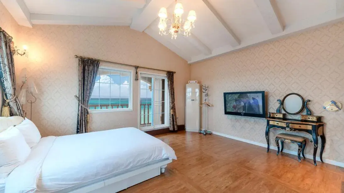 Deluxe Double Room with Sea View in Grim Resort Deluxe Double Room with Sea View in Grim Resort