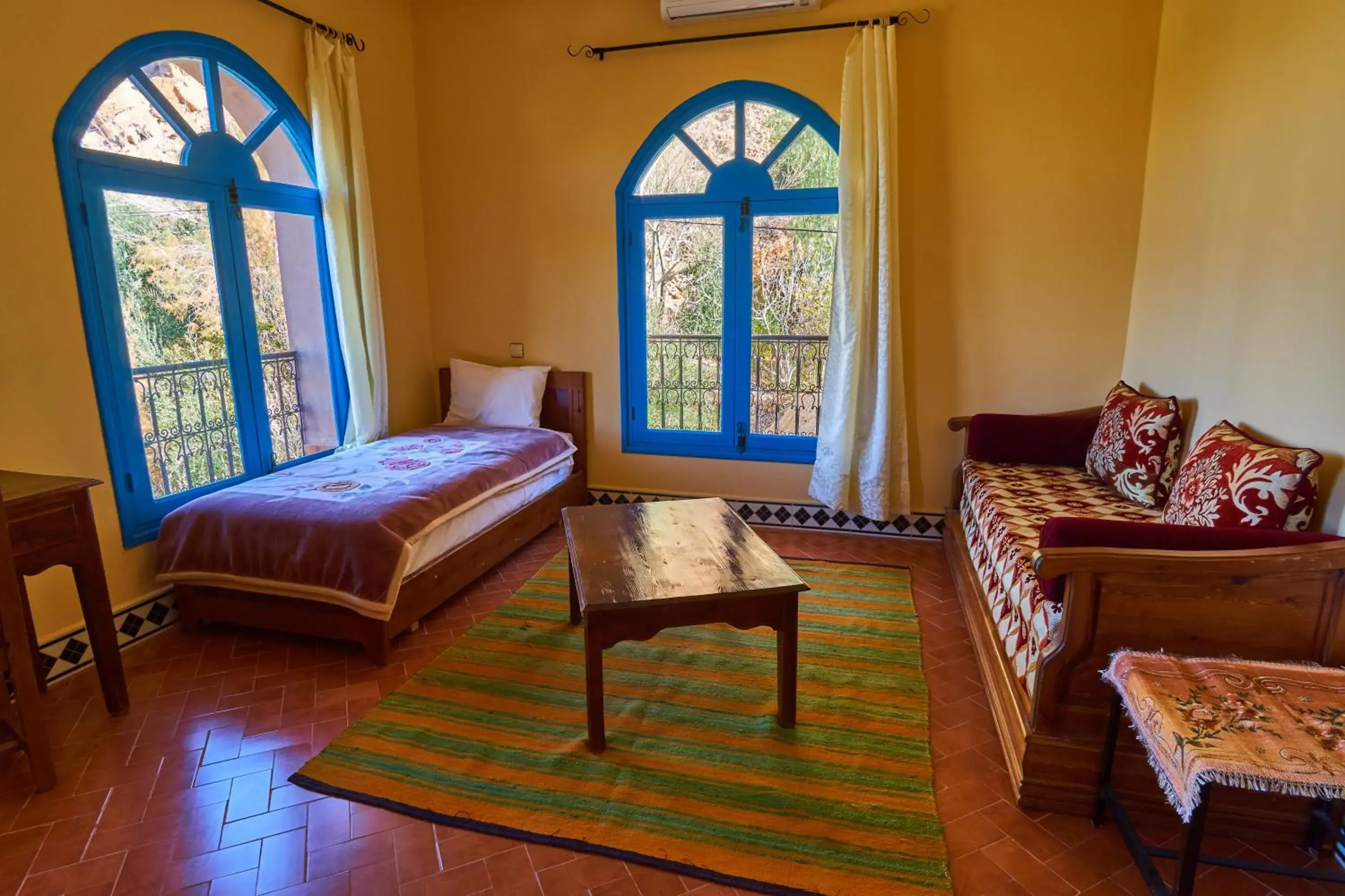 Twin Room with Private Bathroom in Maison D'hotes Sahara Twin Room with Private Bathroom in Maison D'hotes Sahara