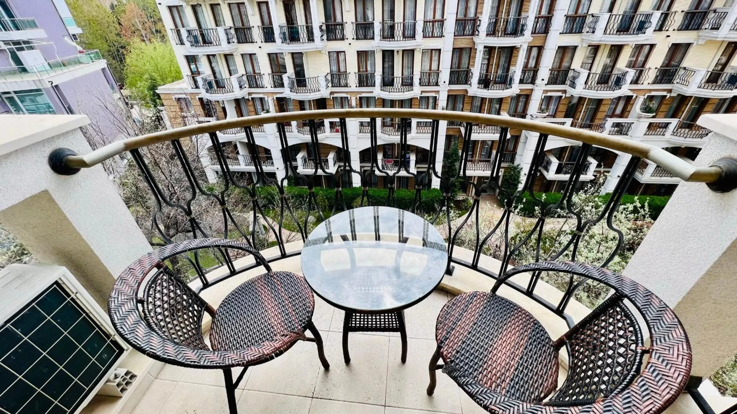 Balcony/Terrace in Bratanov Harmony Suites Dream Island Apartments