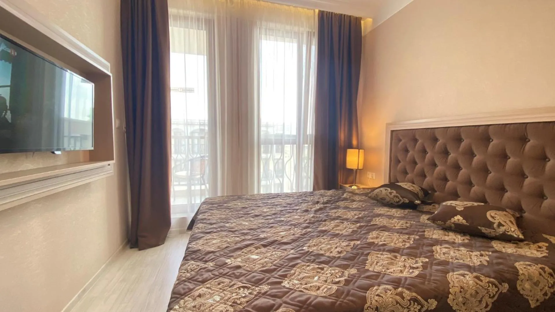 Bedroom, Bed in Bratanov Harmony Suites Dream Island Apartments