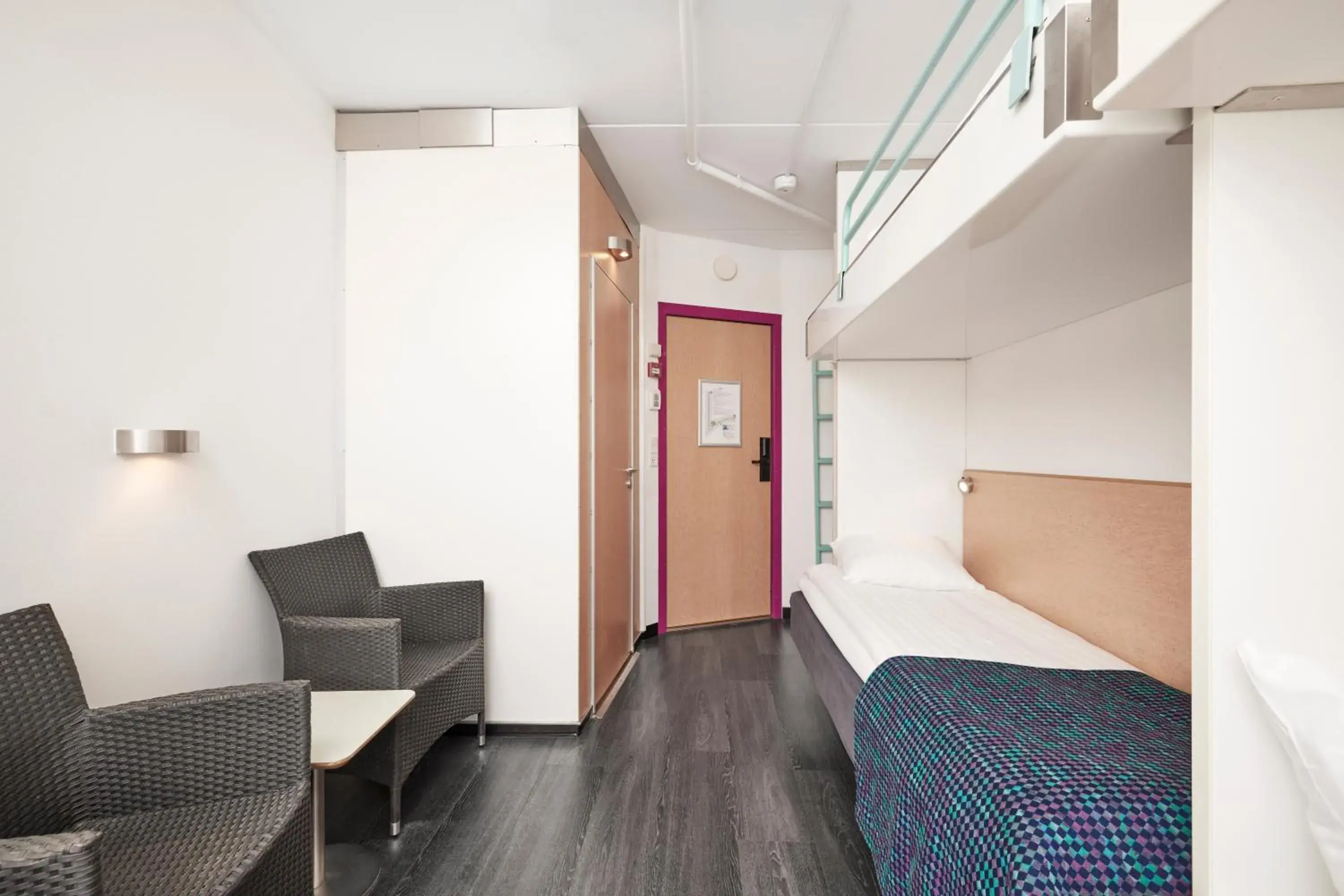Seating area, Bed in Cabinn Metro Seating area, Bed in Cabinn Metro