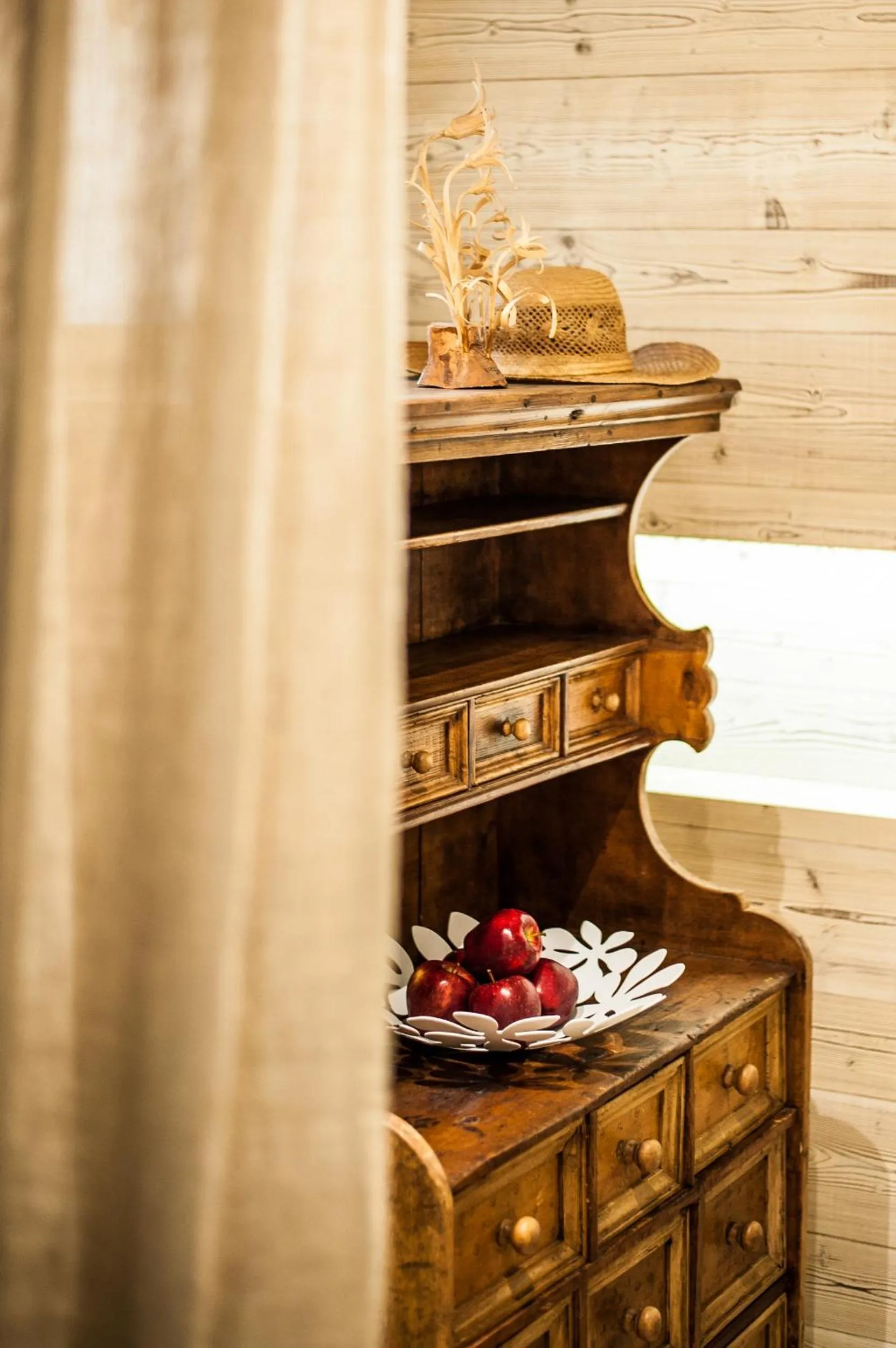 Decorative detail in Dimora Al Bivacco