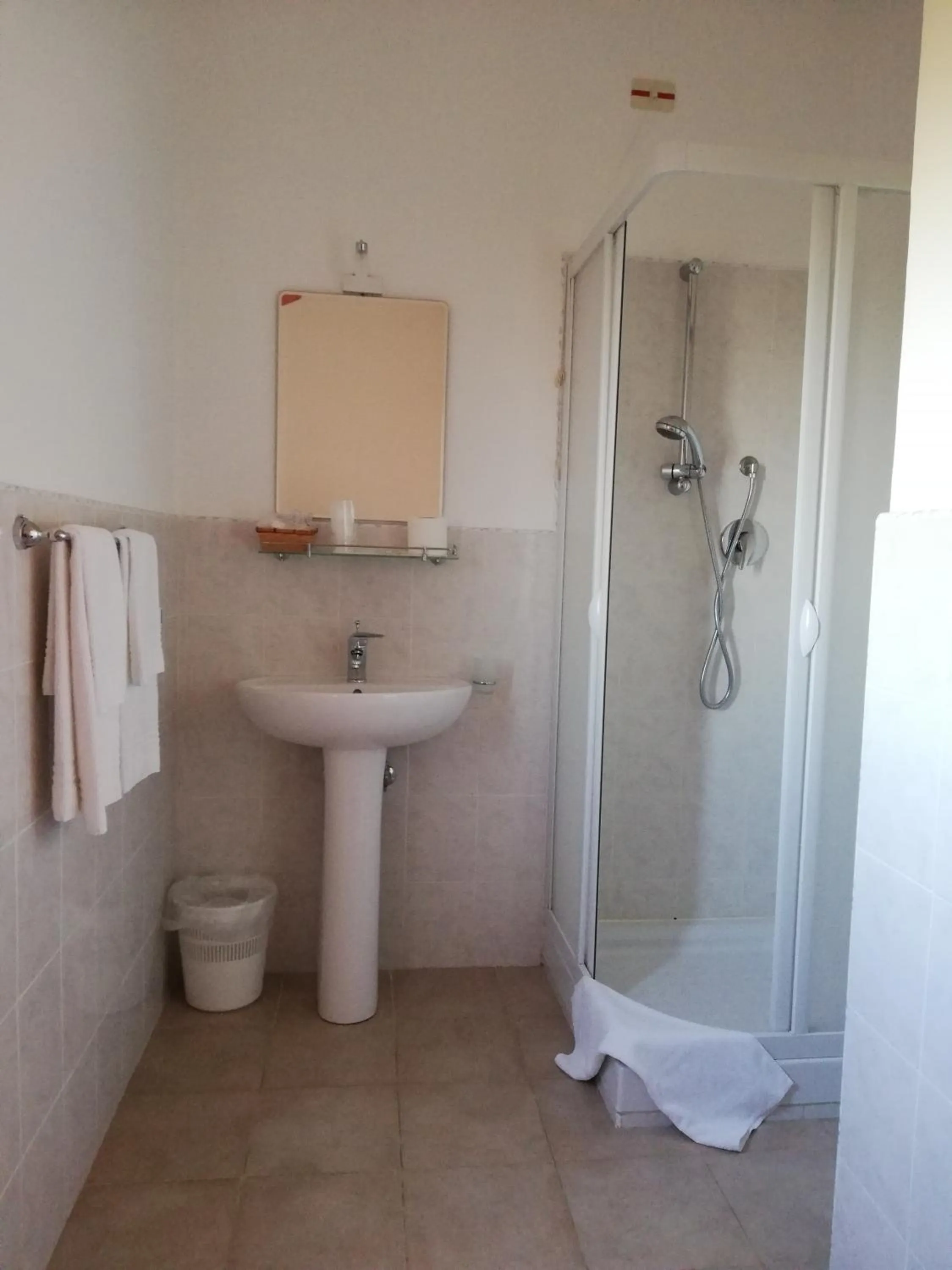 Bathroom in Hotel Villa Susy