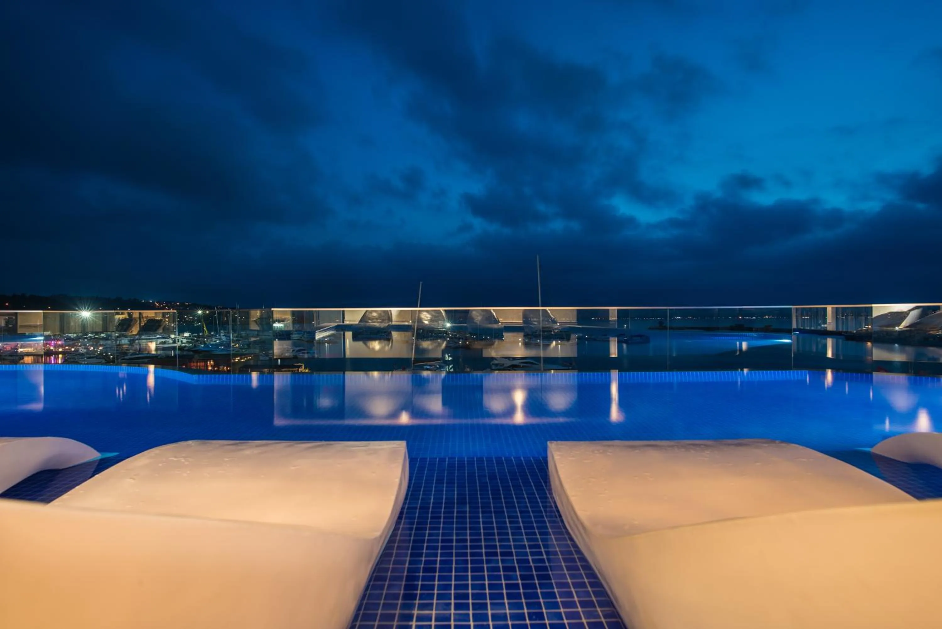 Night in Blu Bay Hotel Sozopol