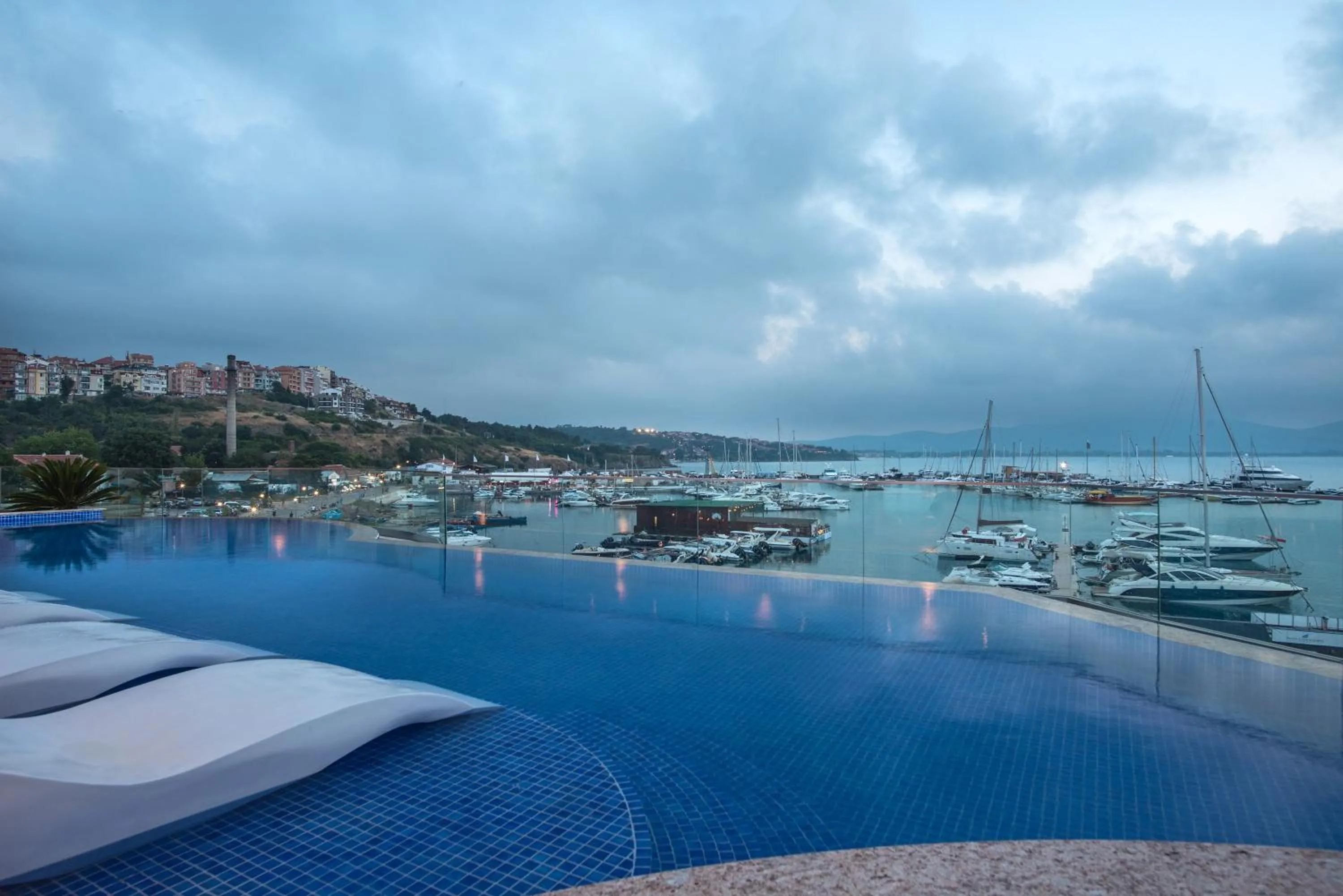 Swimming pool in Blu Bay Hotel Sozopol