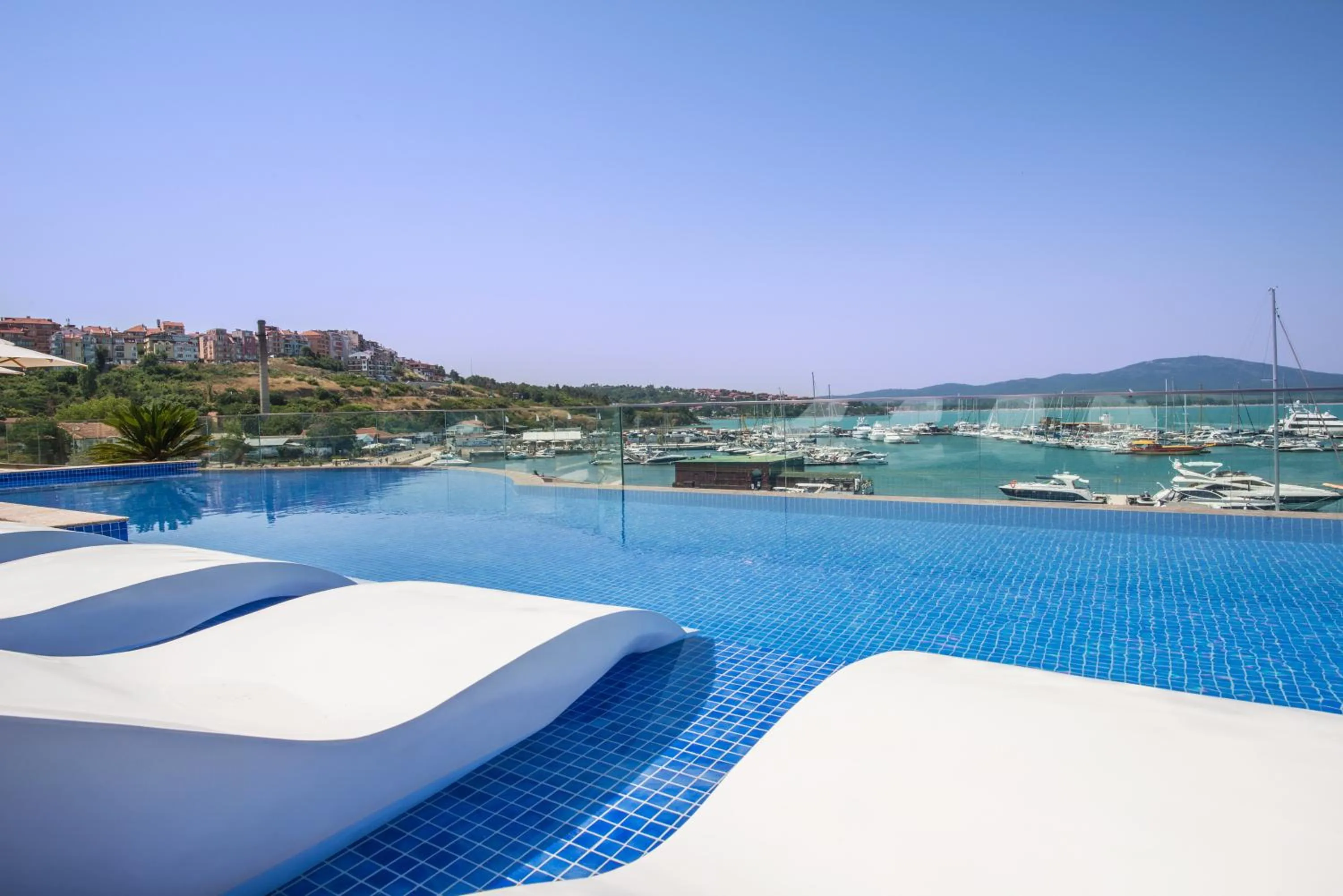 Swimming pool in Blu Bay Hotel Sozopol