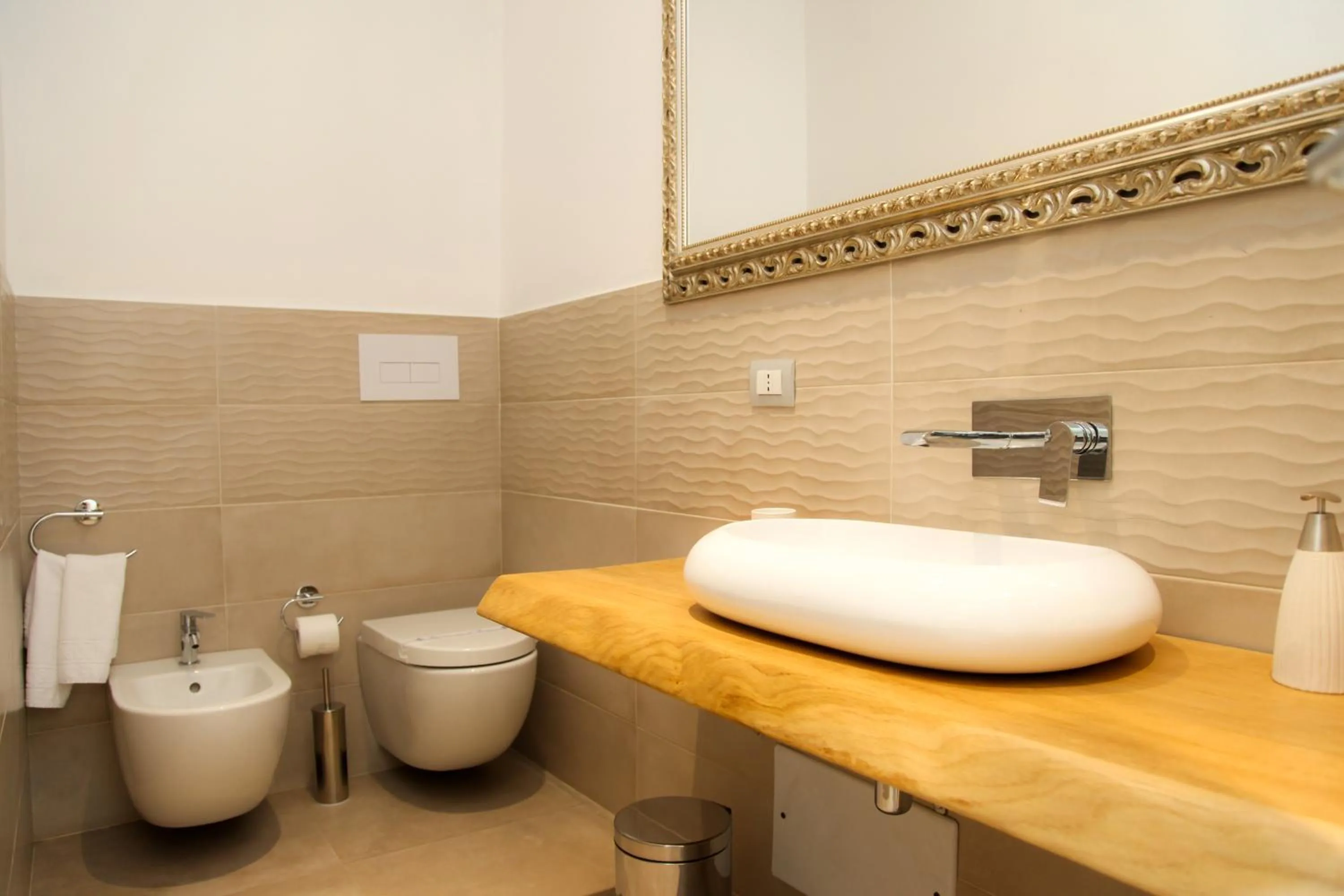 Hypnos Boutique Hotel