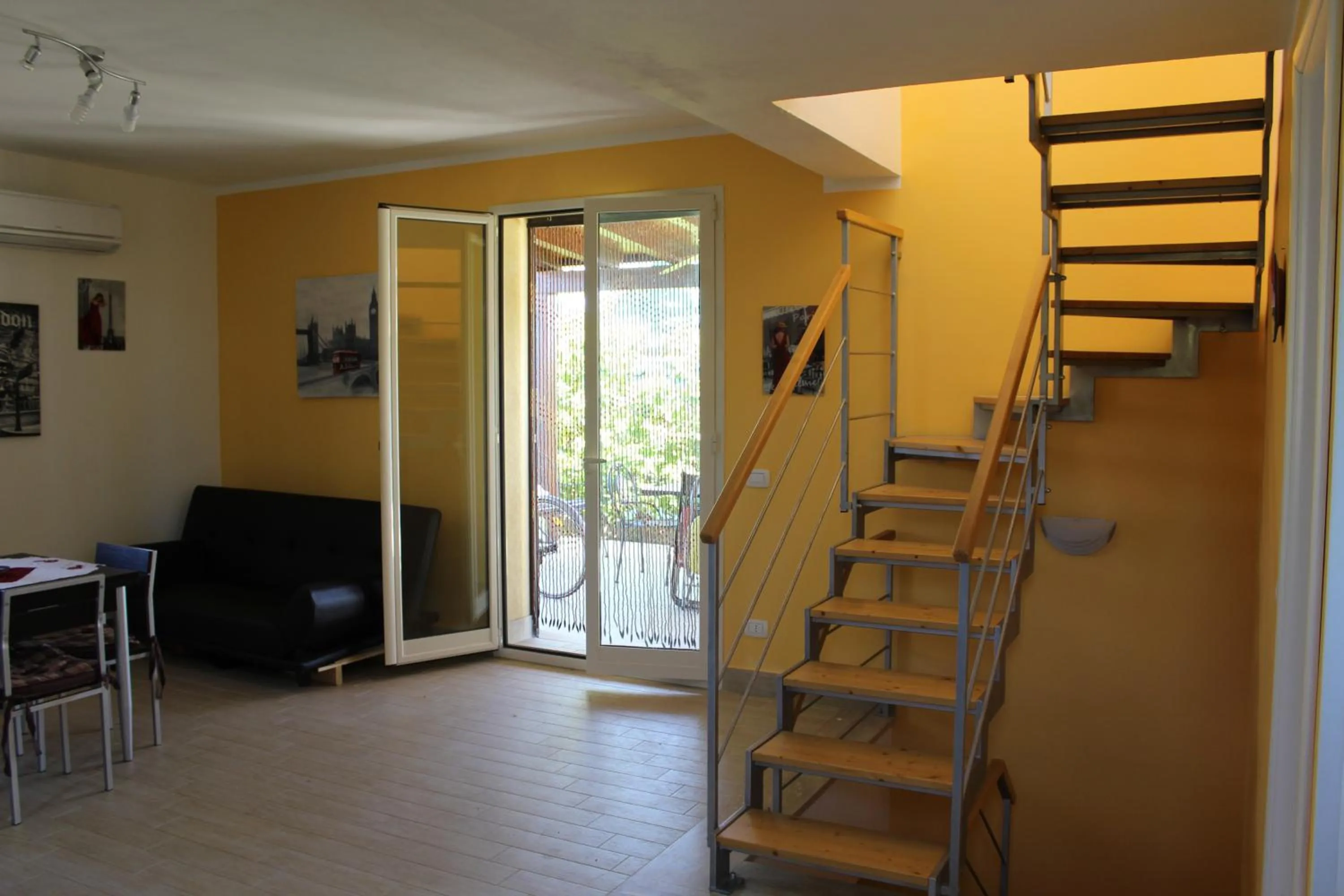 Dining area in Casa Vacanze Roccella Beach