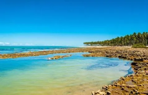 Carneiros Beach Resort