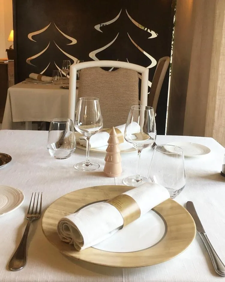 Restaurant/places to eat in Logis Hotel Restaurant des Sapins